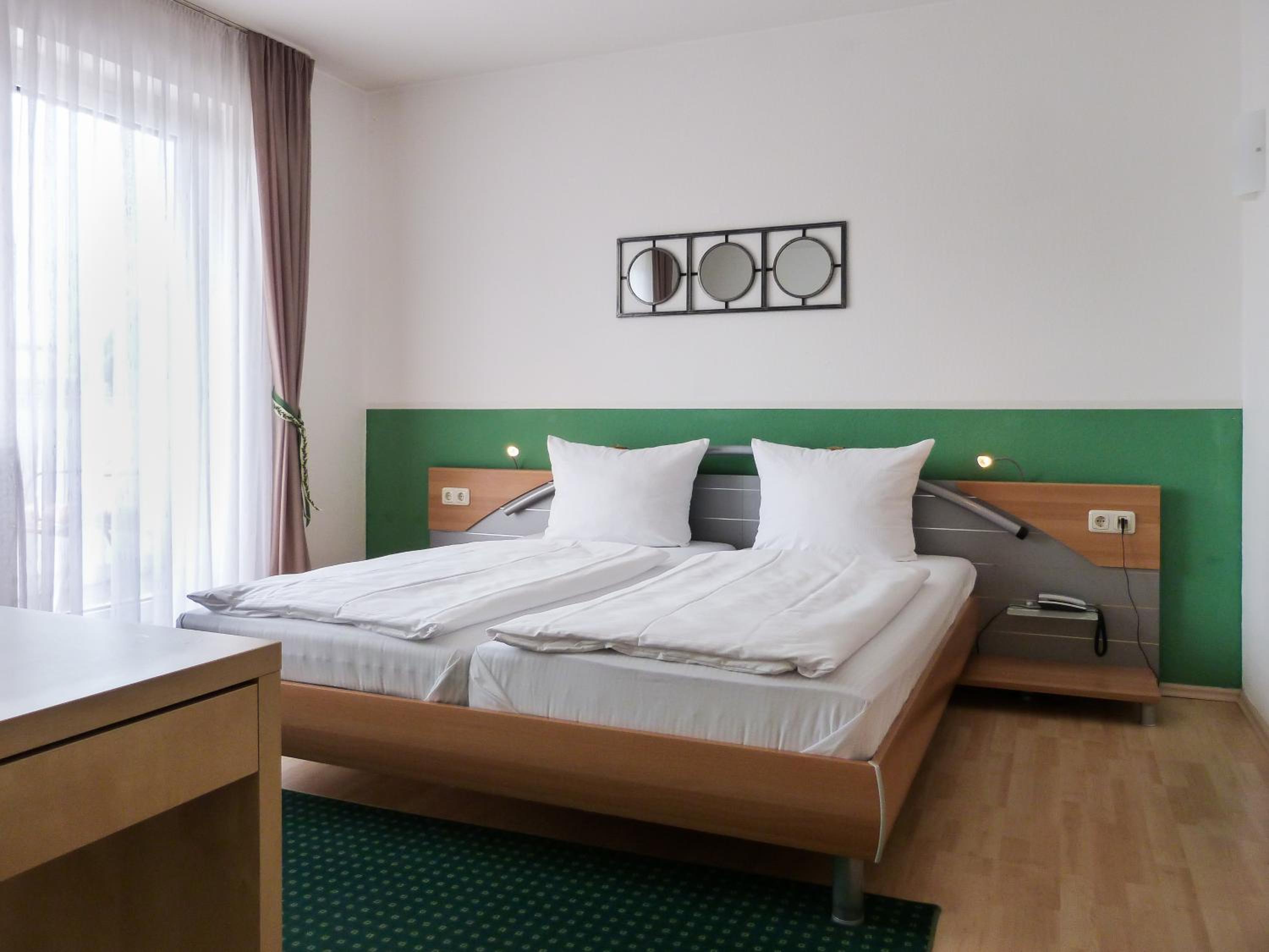 Double or Twin Room photo 3