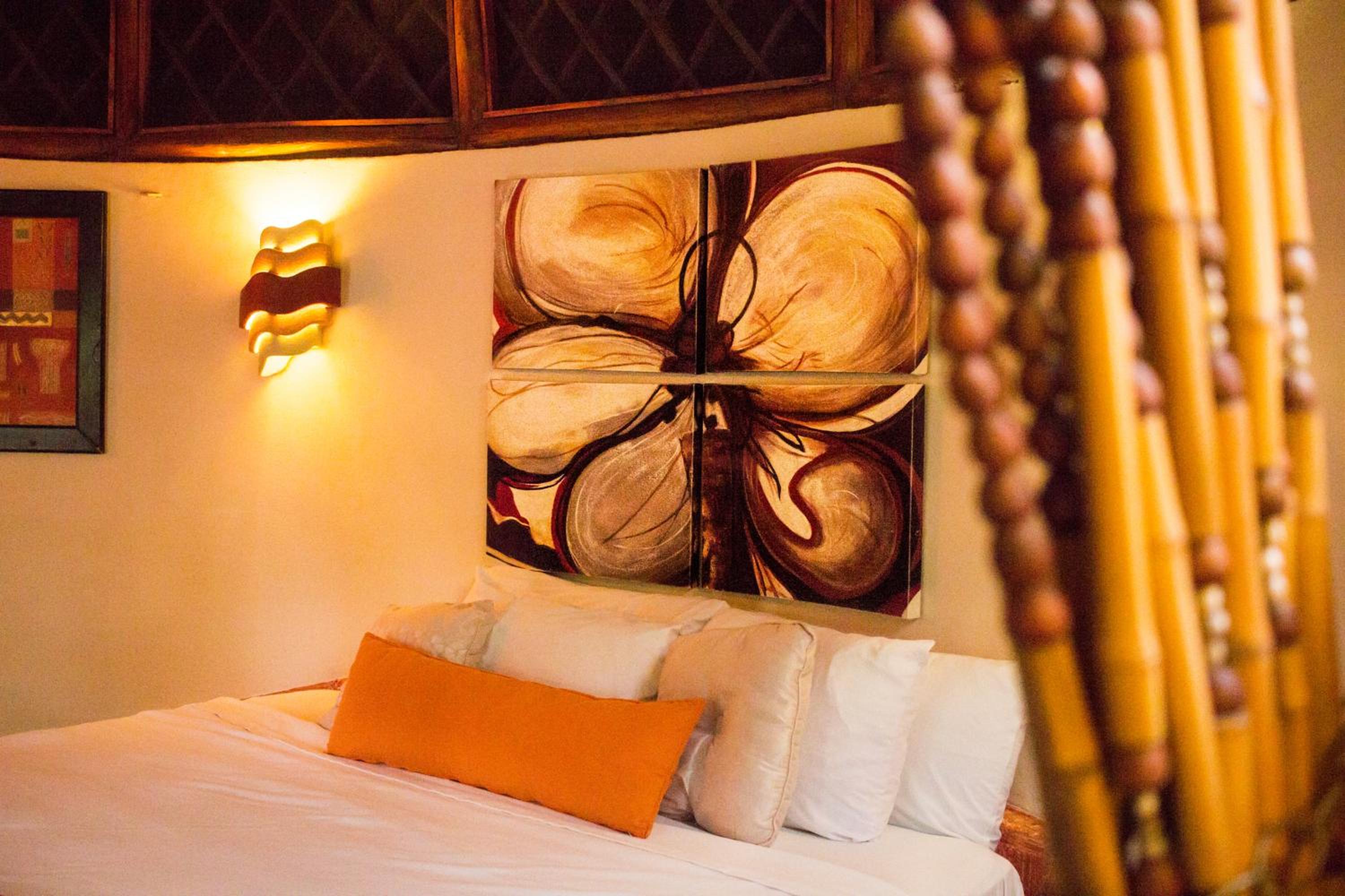 King Suite Roja - Photo 33
