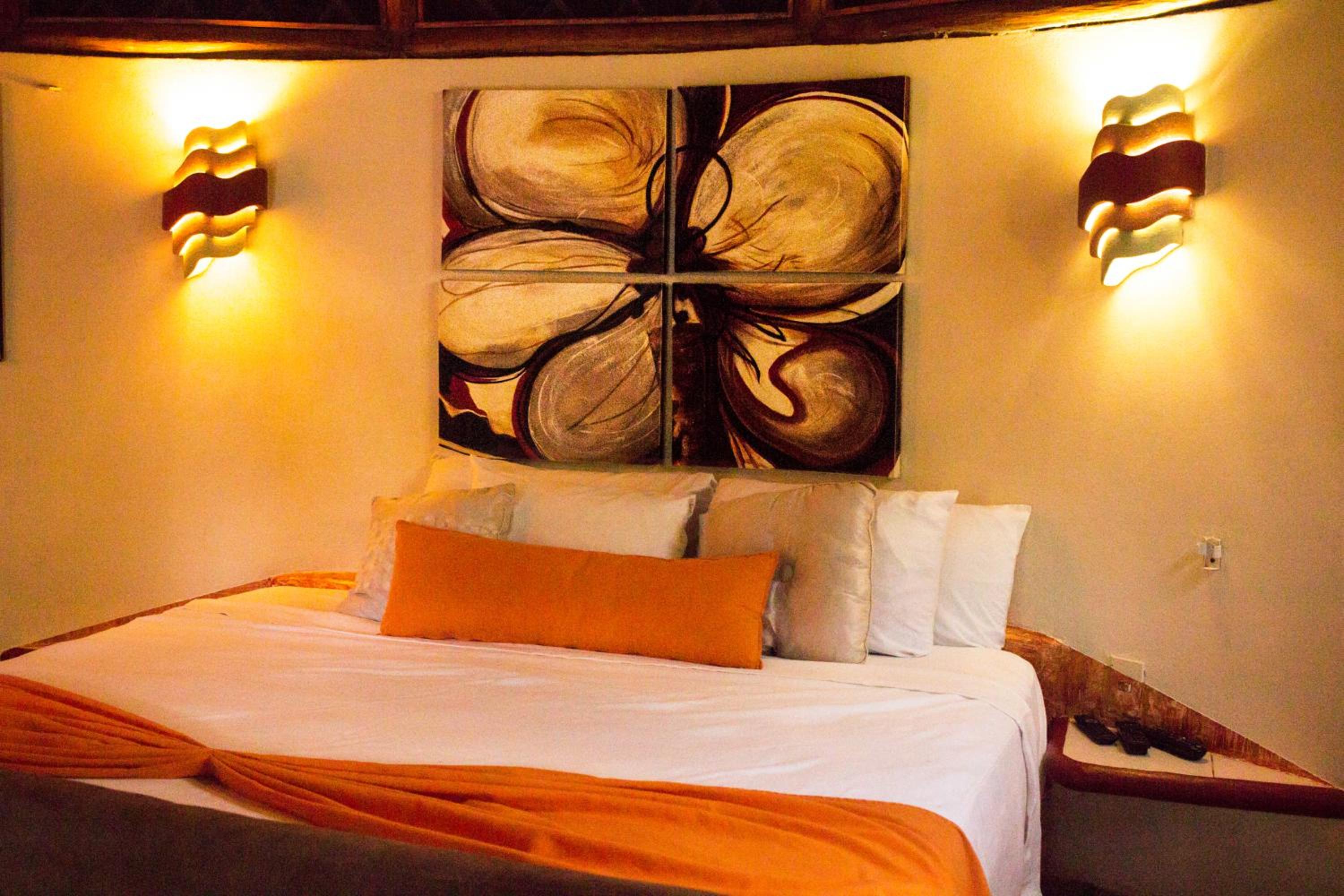 King Suite Roja - Photo 29