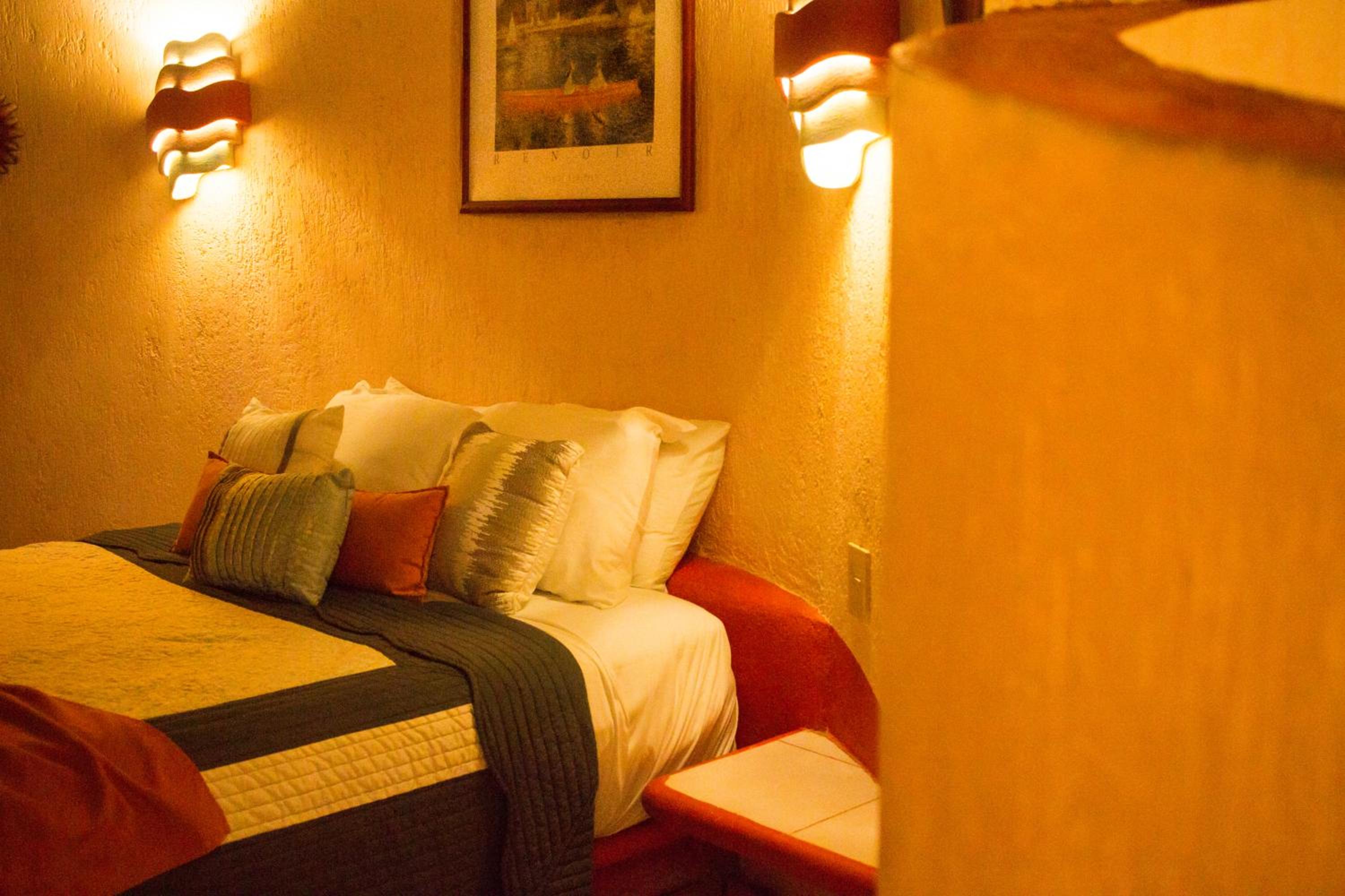 Queen Suite Naranja - Photo 23