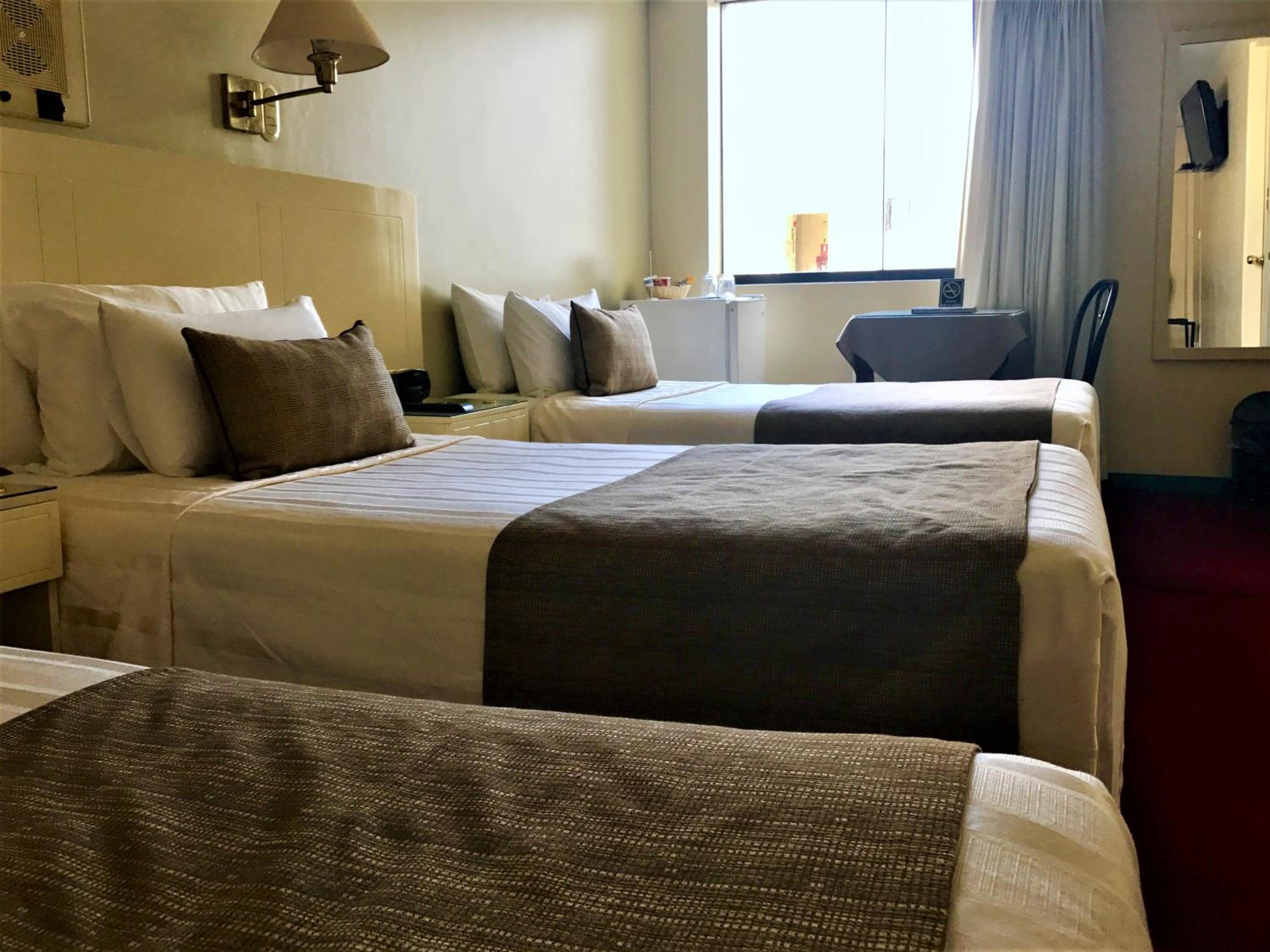 Standard Triple Room photo 2