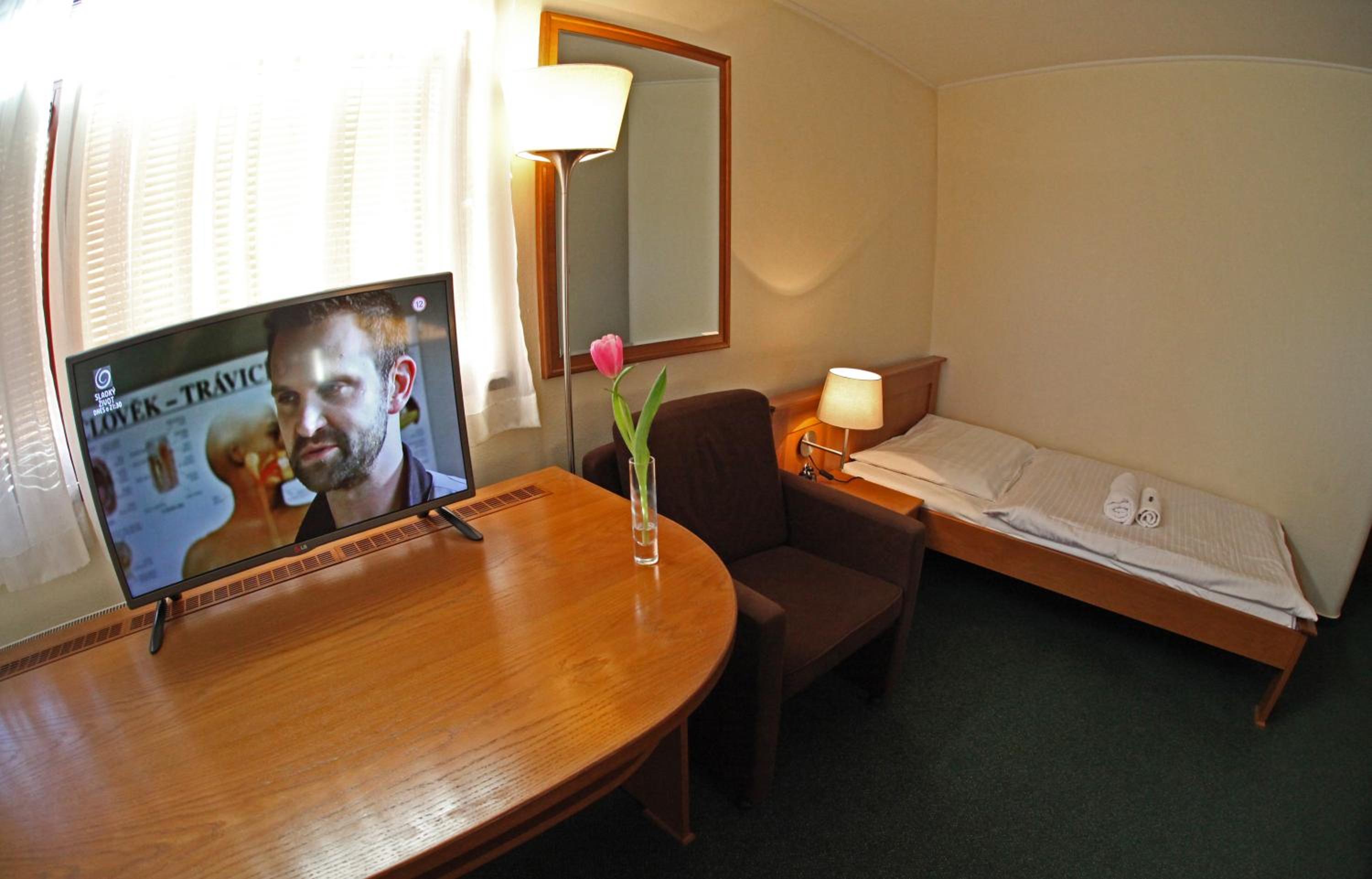 Two-Bedroom Suite photo 3