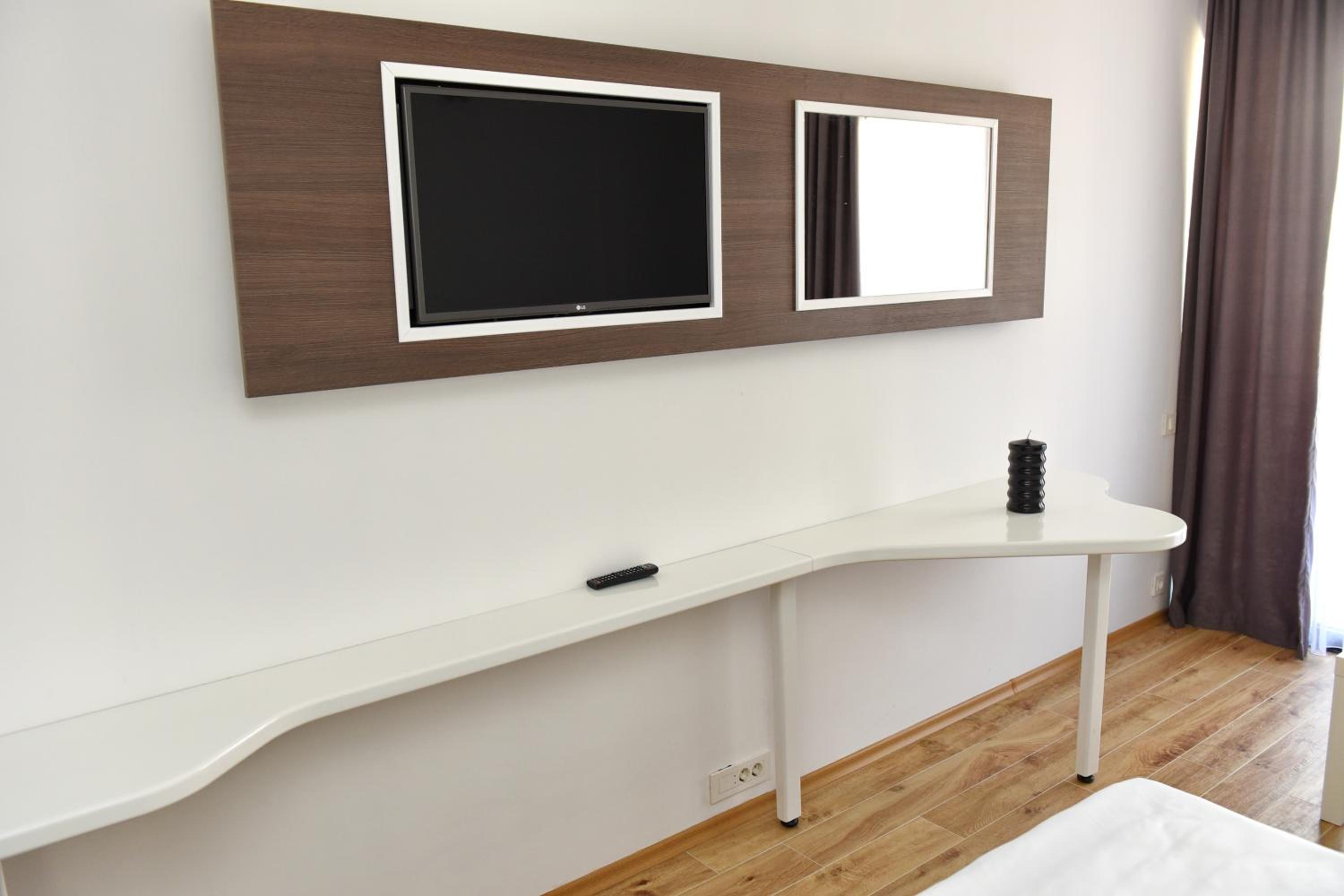 Junior Suite with Balcony photo 3