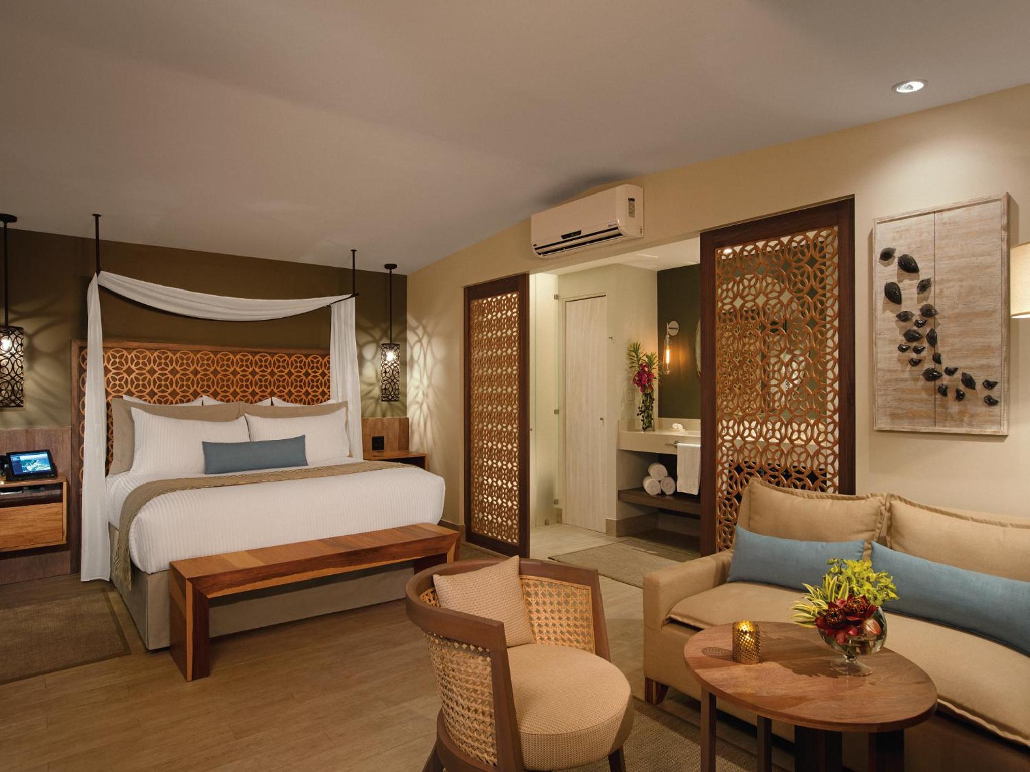 Preferred Club Bungalow Suite Double Ocean View photo 1