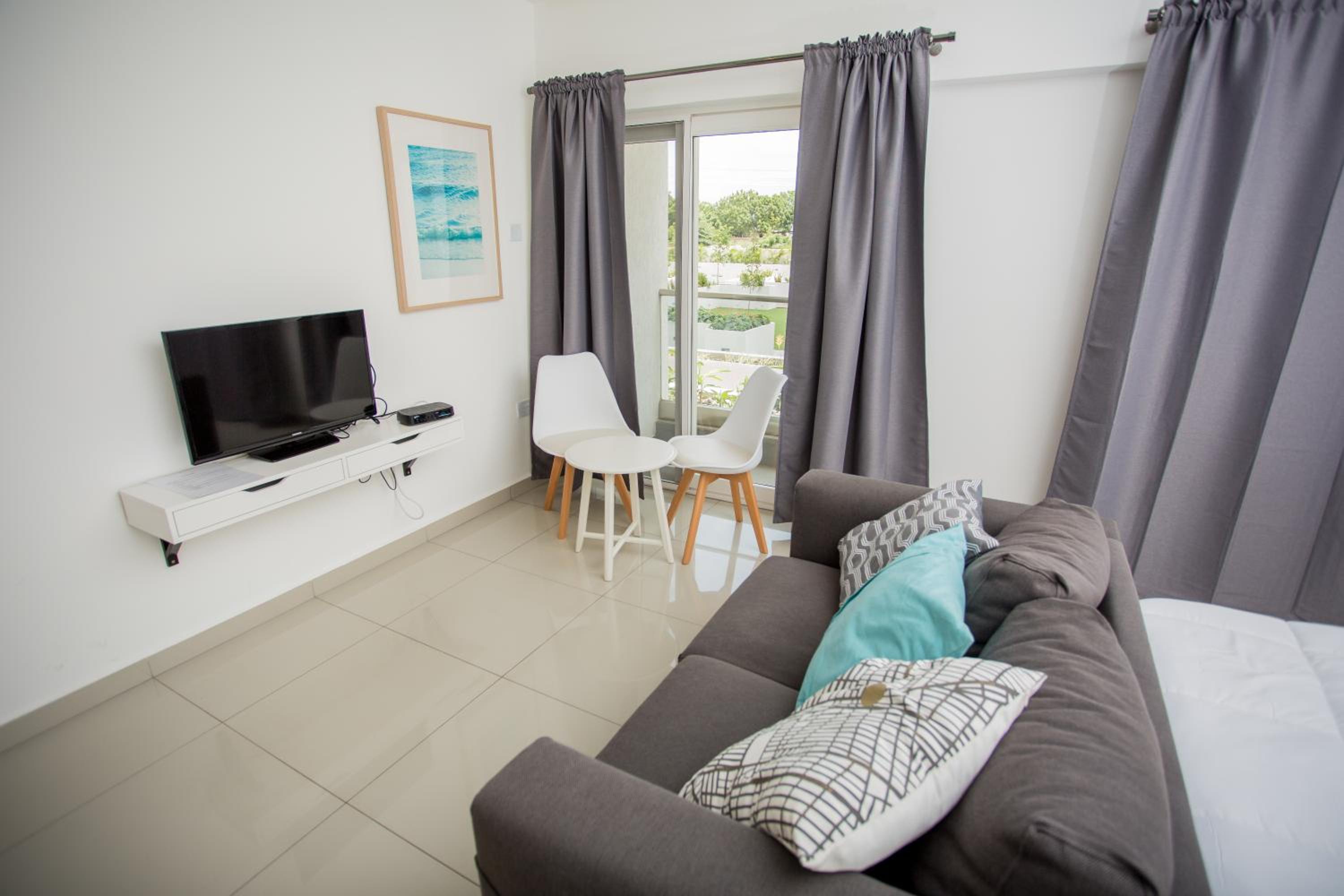 Studio Suite Apartment photo 1