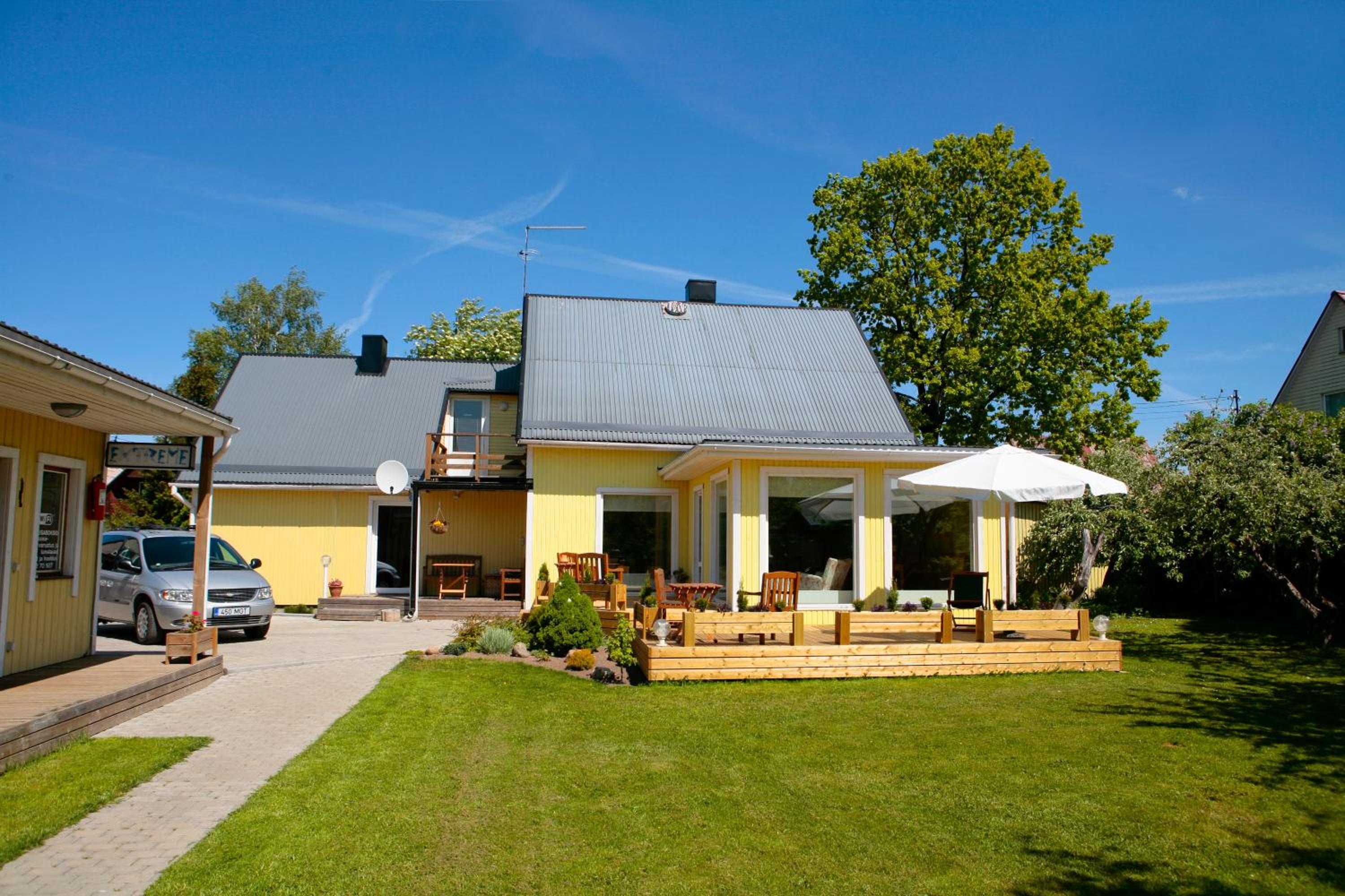 Vacation House - Photo 16
