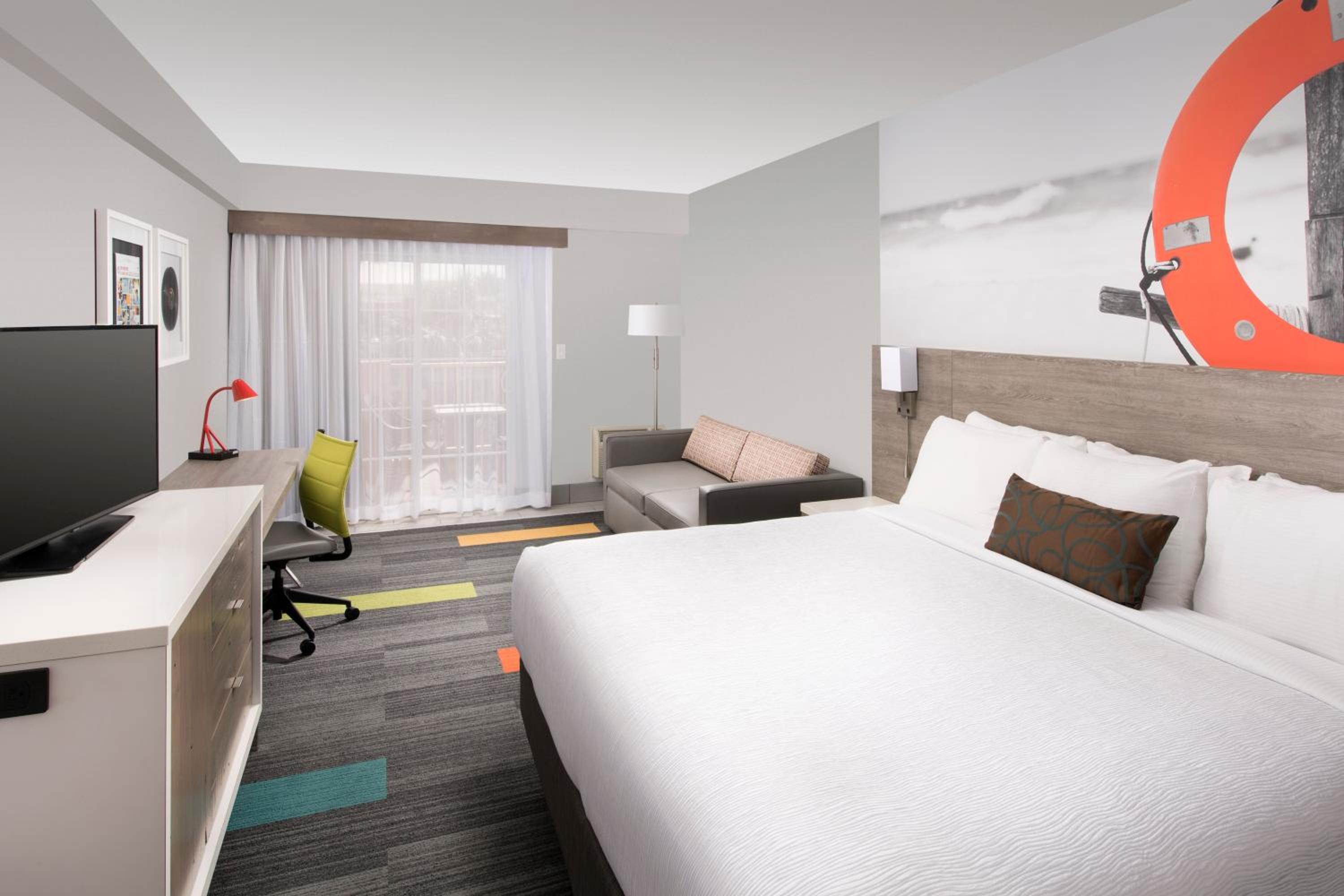 King Room with City View - Photo 2
