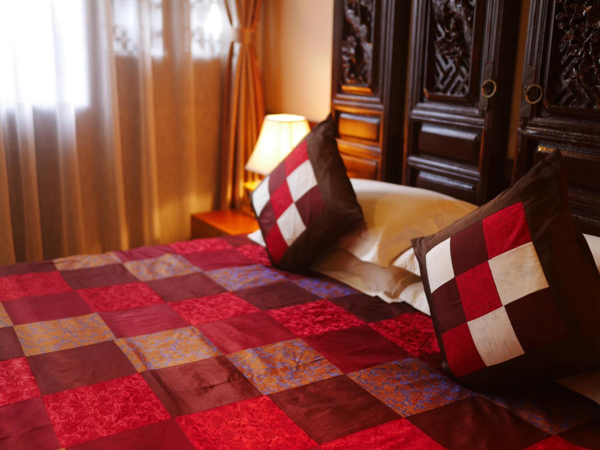 Queen Room photo 3