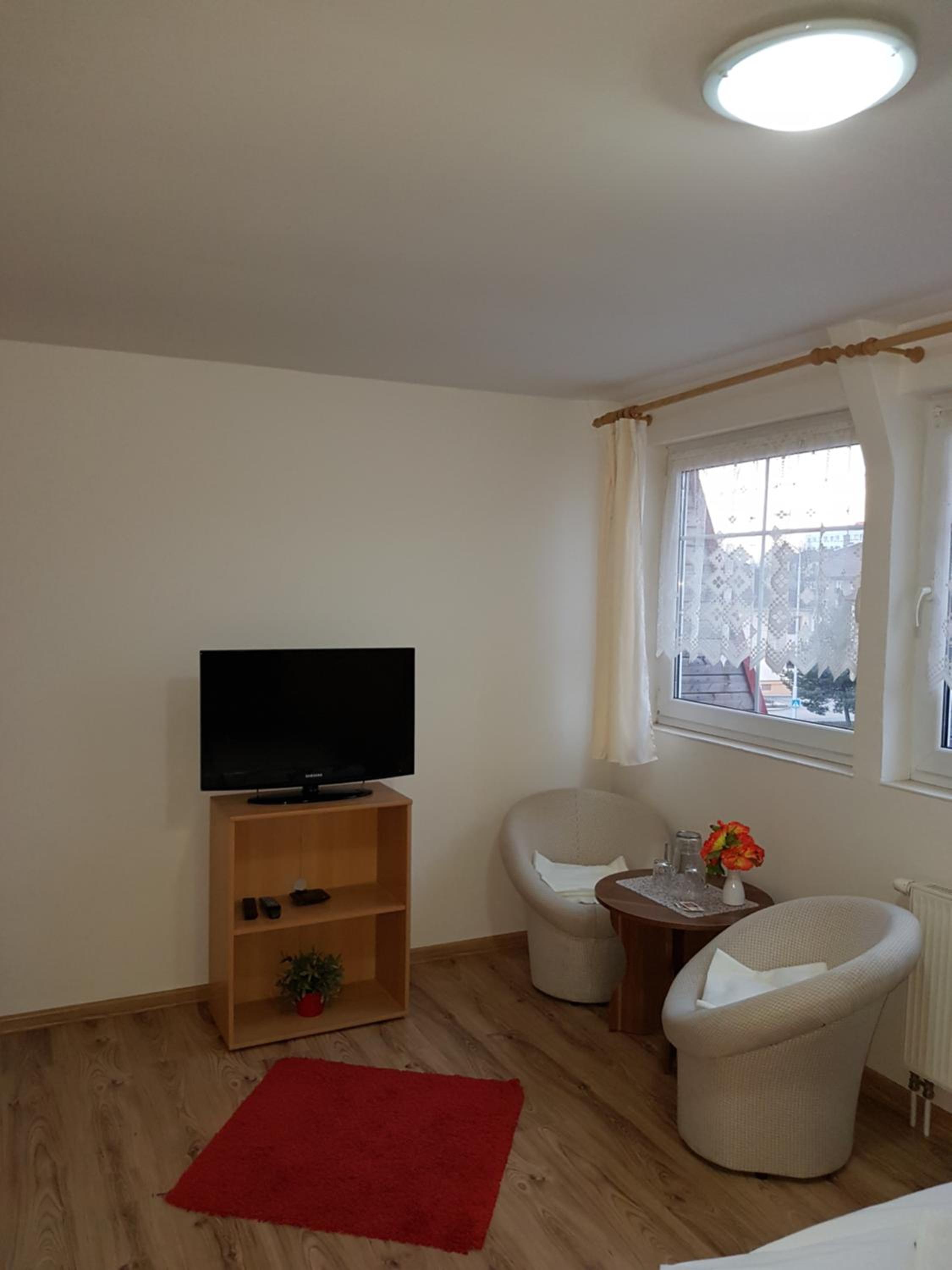 Double or Twin Room - Photo 13