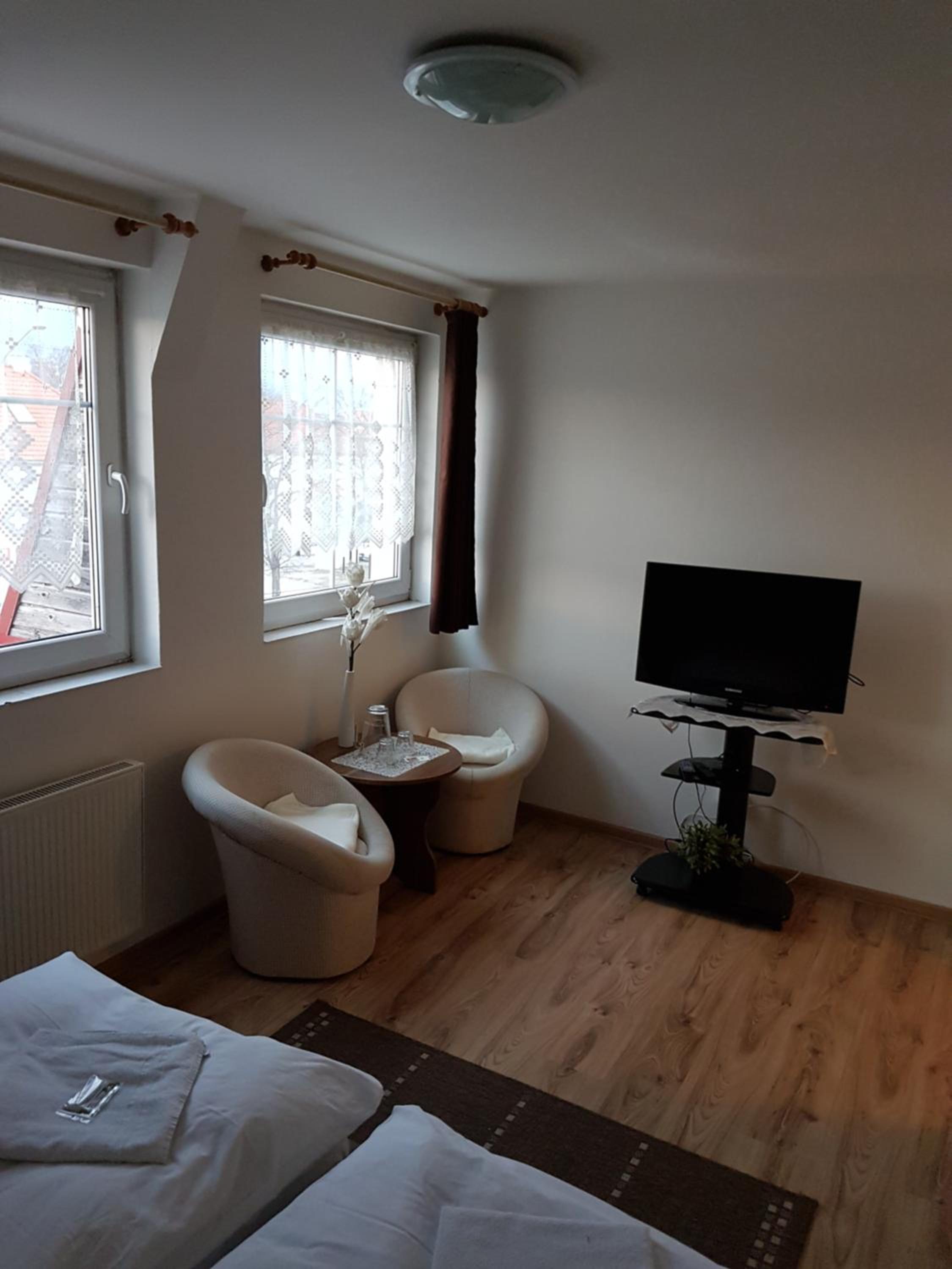 Double or Twin Room photo 3