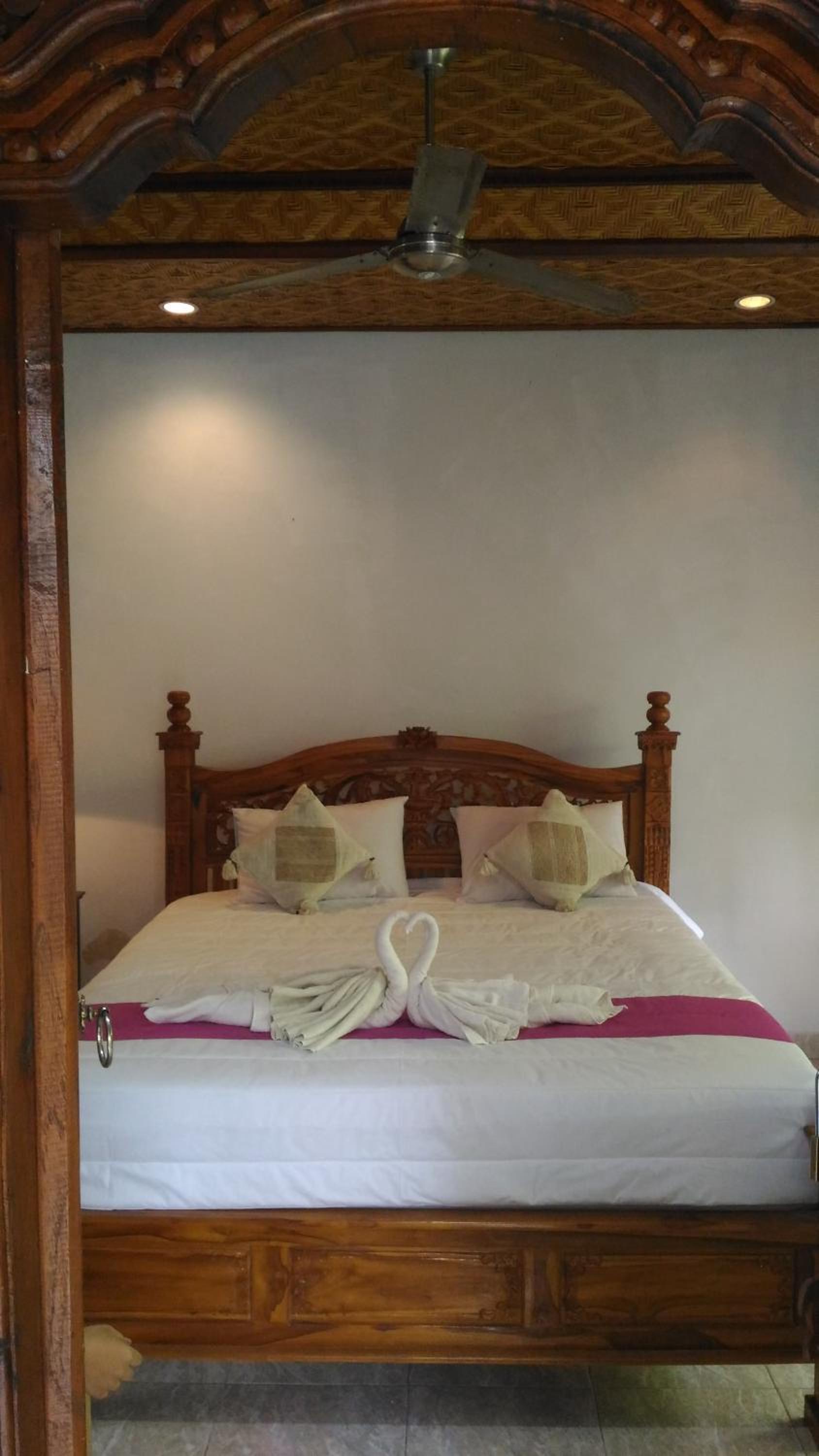 Standard Double Room - Photo 73