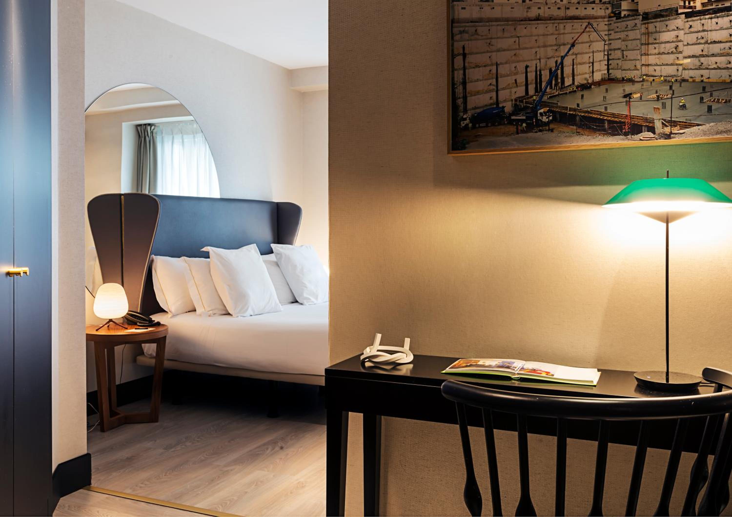 Double or Twin Room with Balcony photo 3