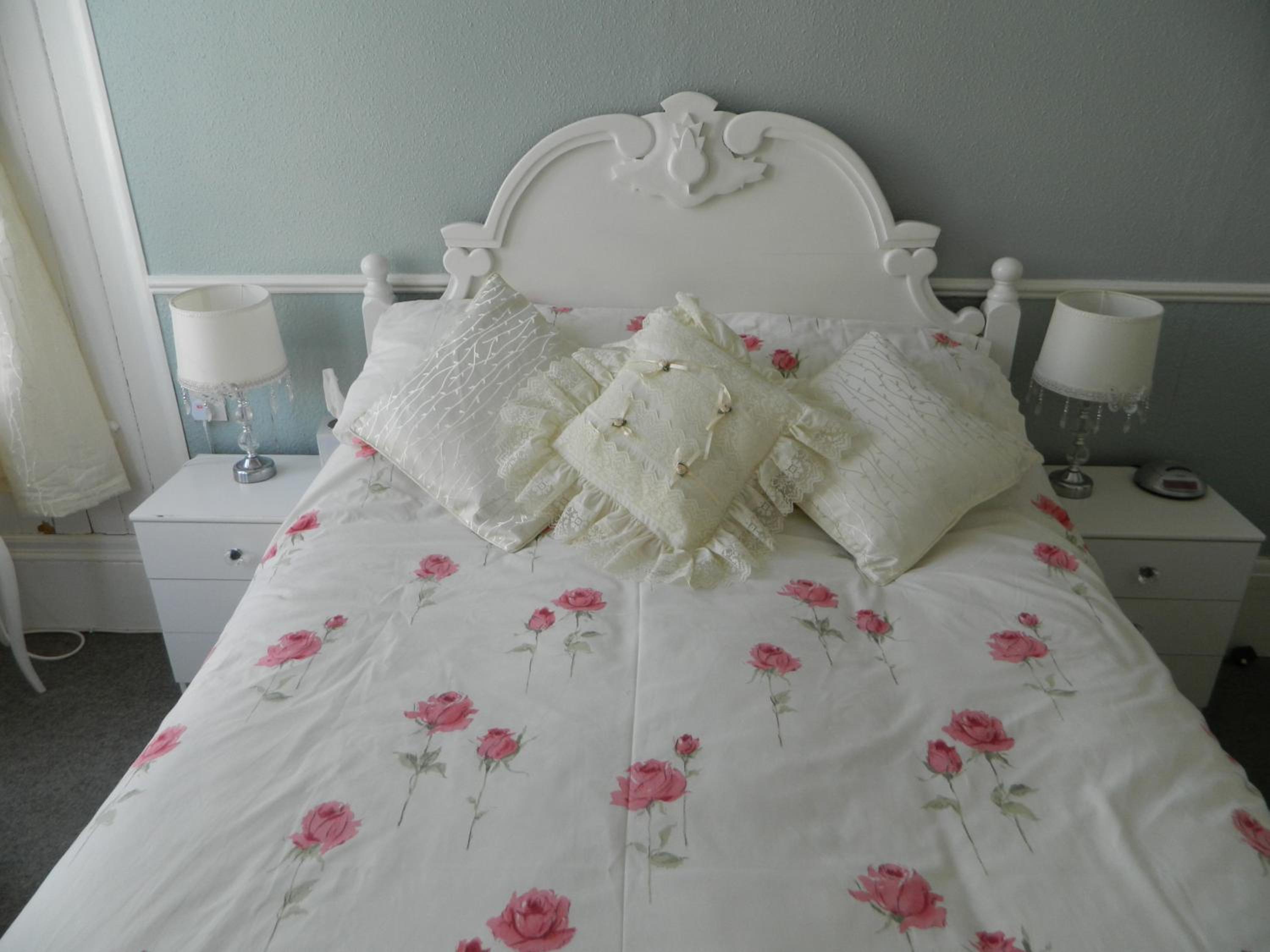 Double Room with Private Bathroom photo 2