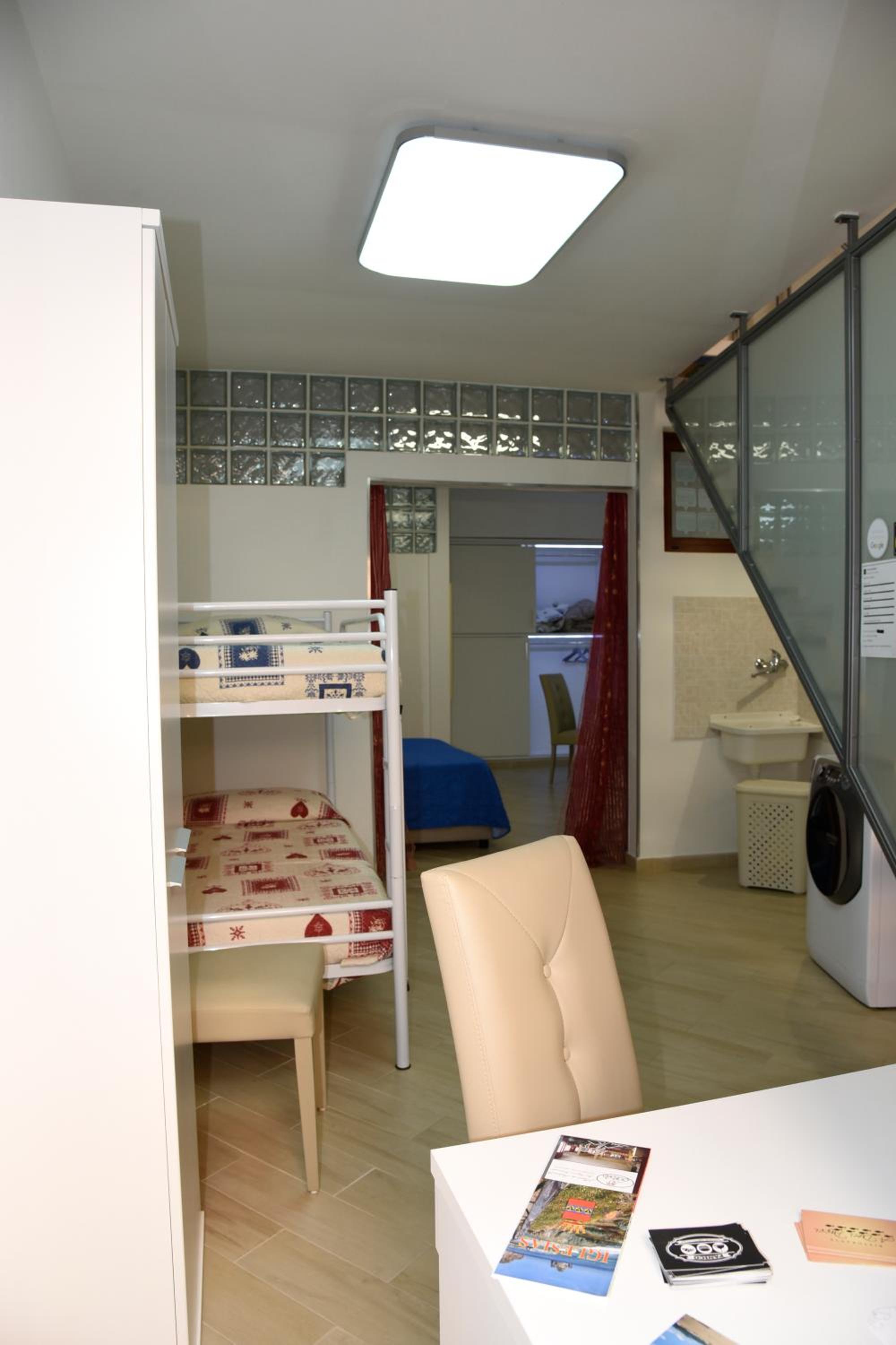 Double or Twin Room - Private Bathroom  - Photo 13