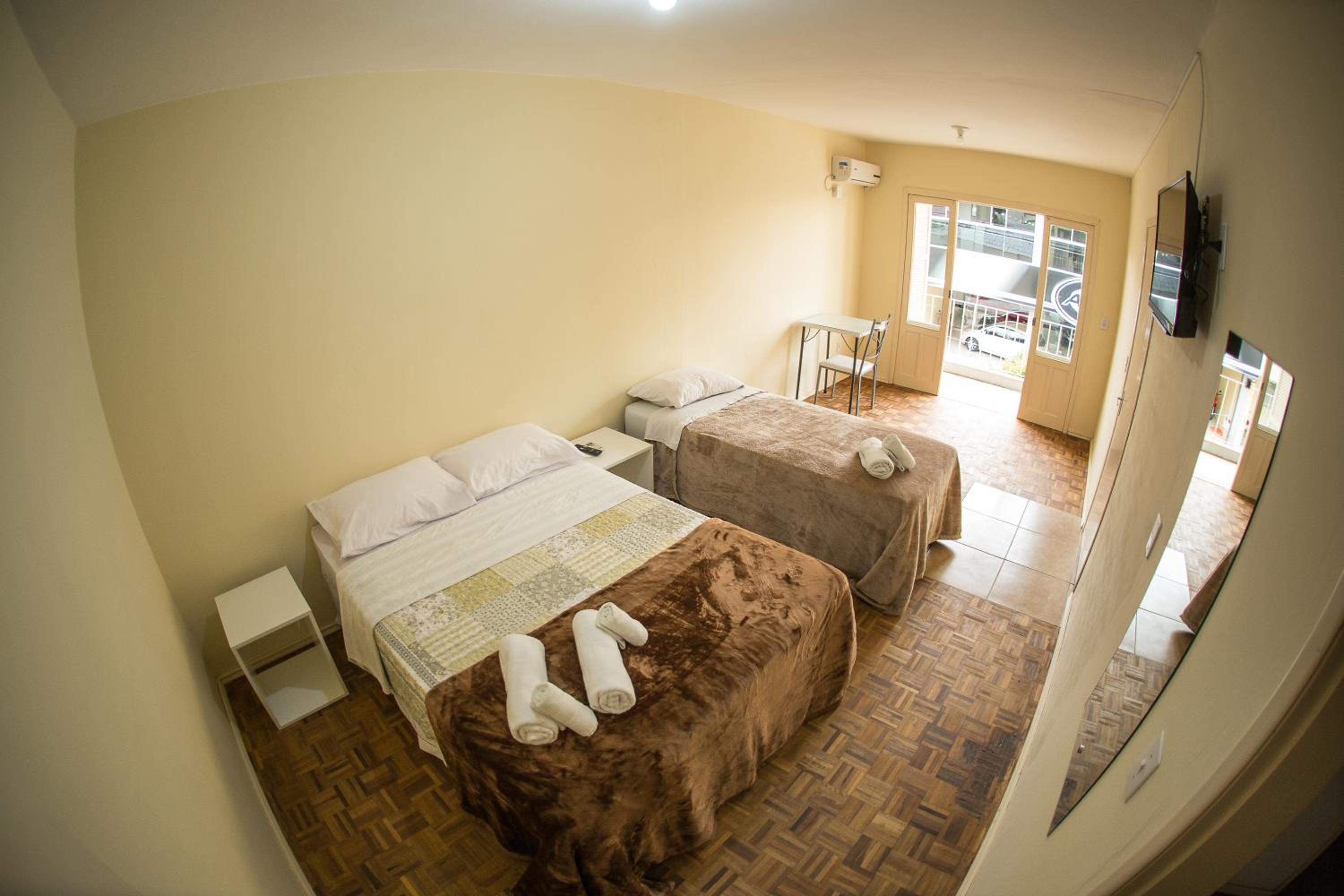 Triple Room photo 2