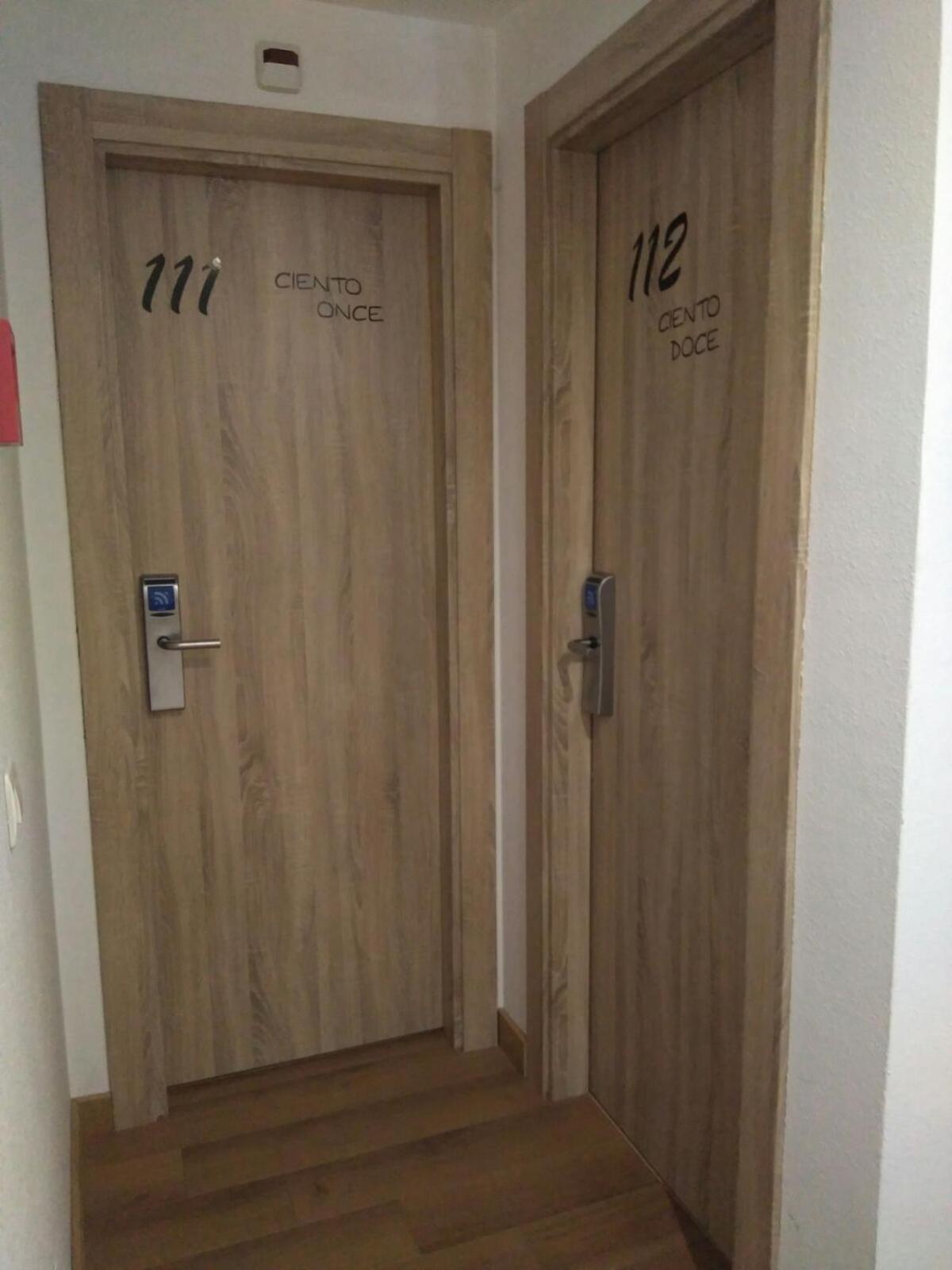 Triple Room - Photo 10