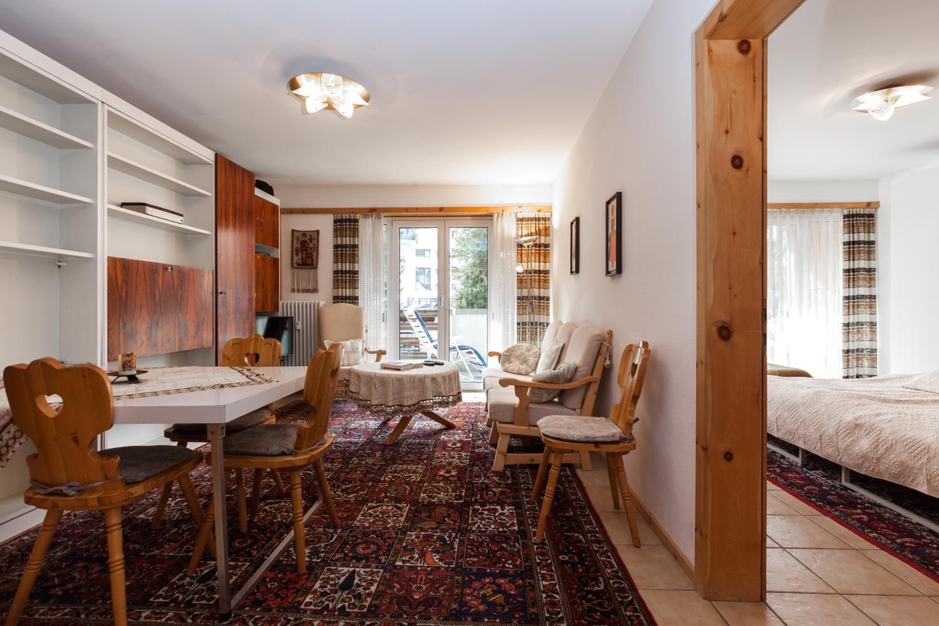 Apartment with Balcony photo 1