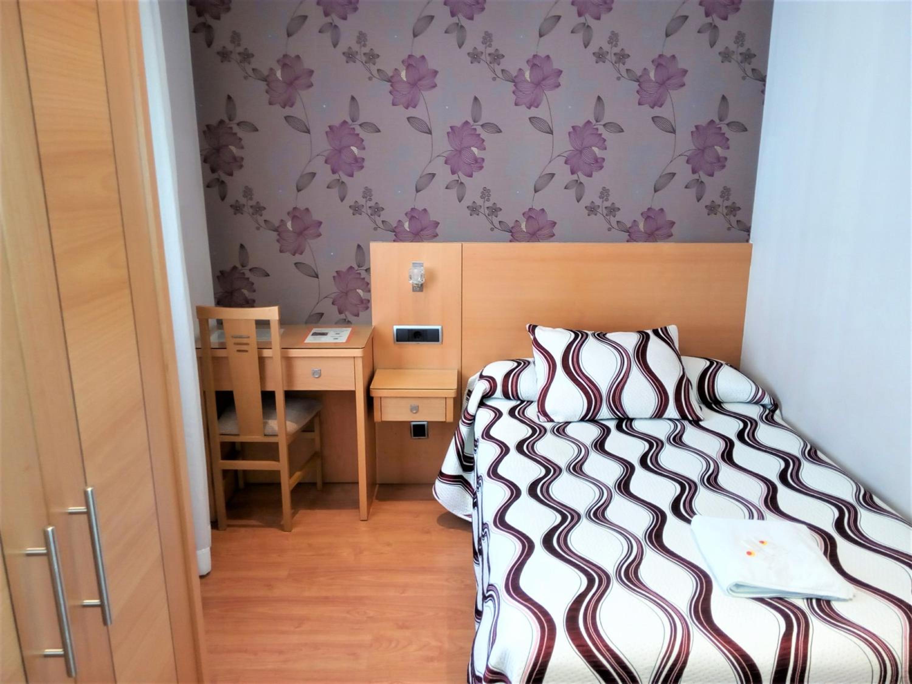 Single Room photo 3