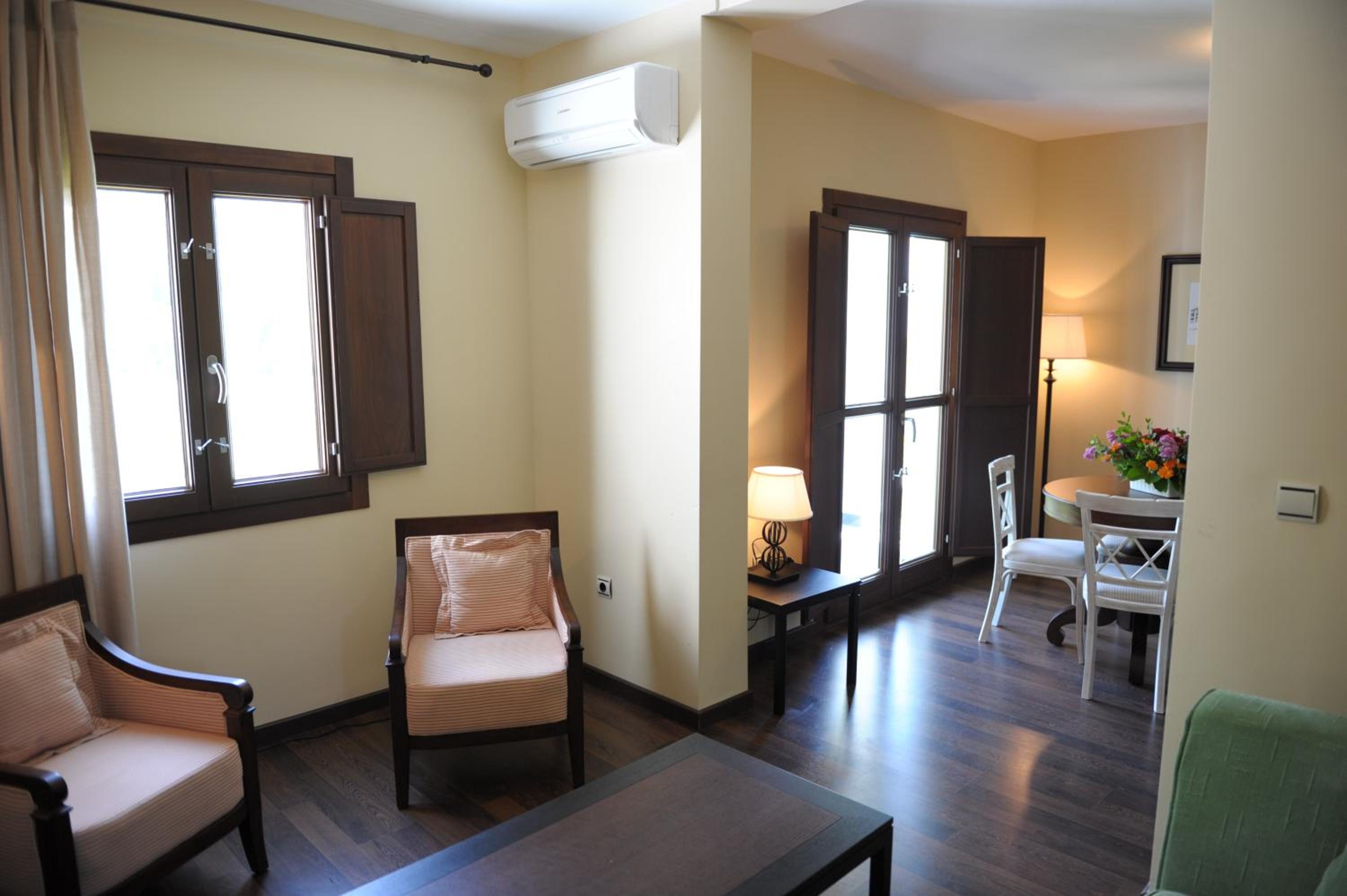 Family Suite - Photo 5