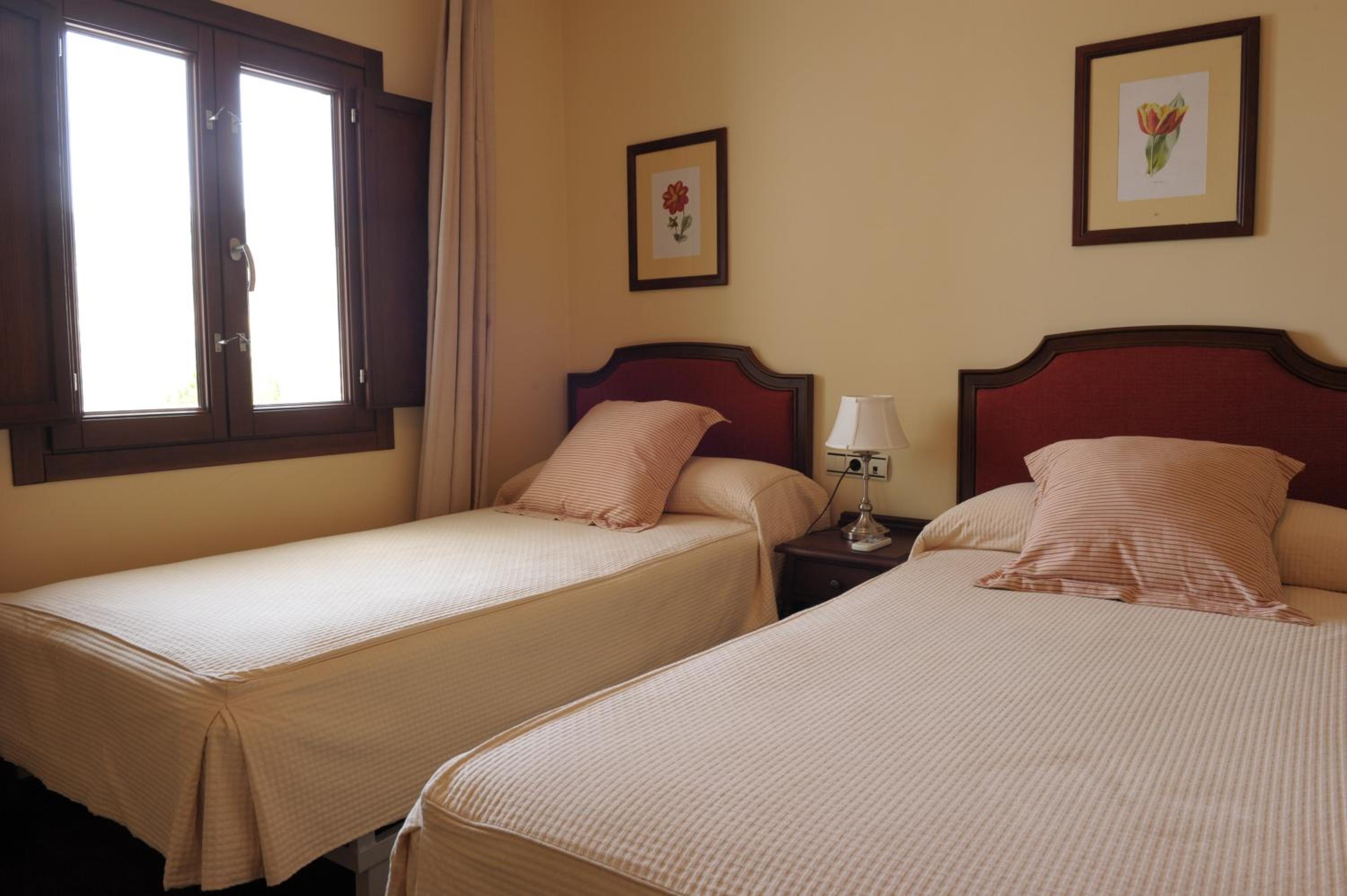 Family Suite - Photo 6