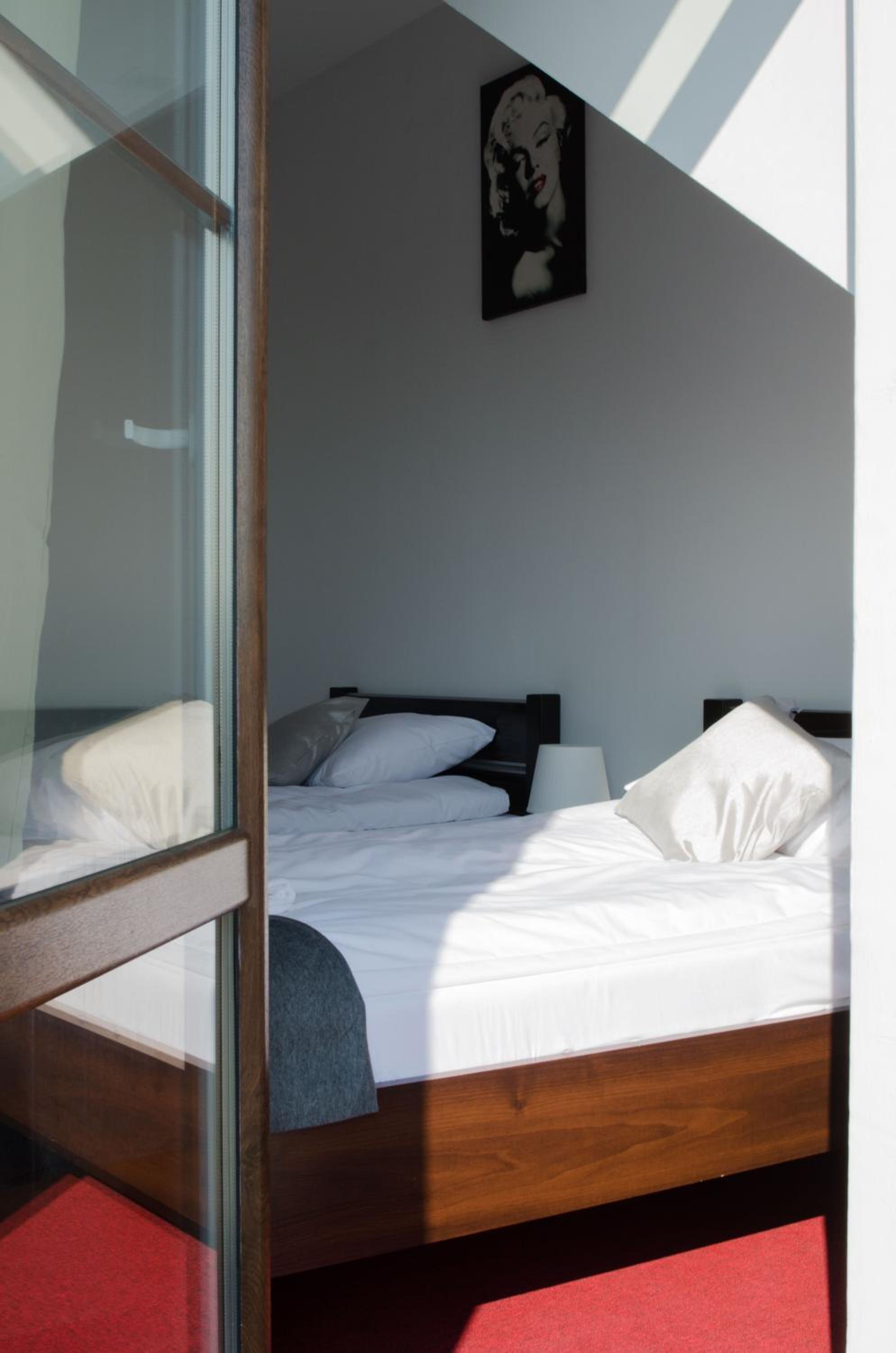 Quadruple Room - Photo 1