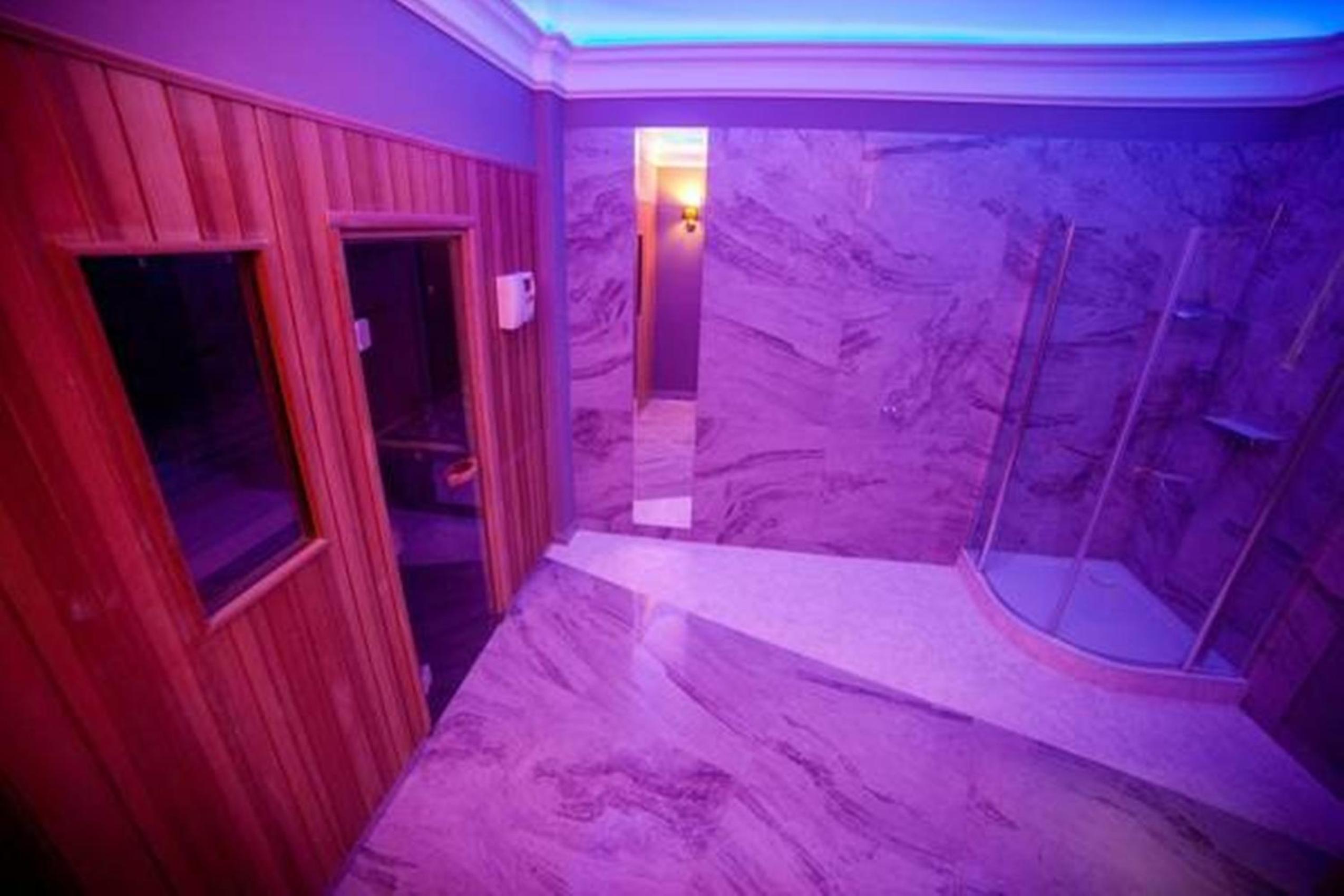 Studio Apartment - Photo 4