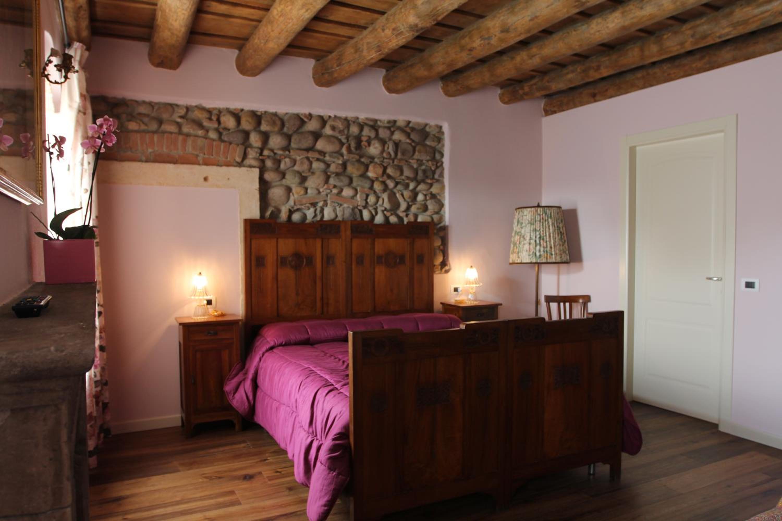 Triple Room with Private Bathroom - Photo 1
