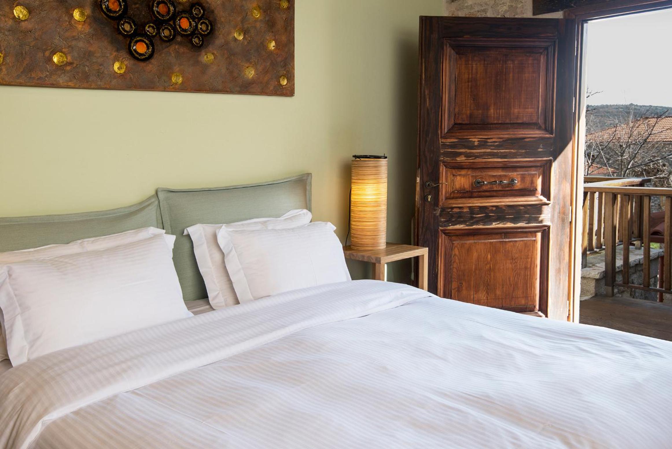 Deluxe Double or Twin Room with Fireplace photo 1