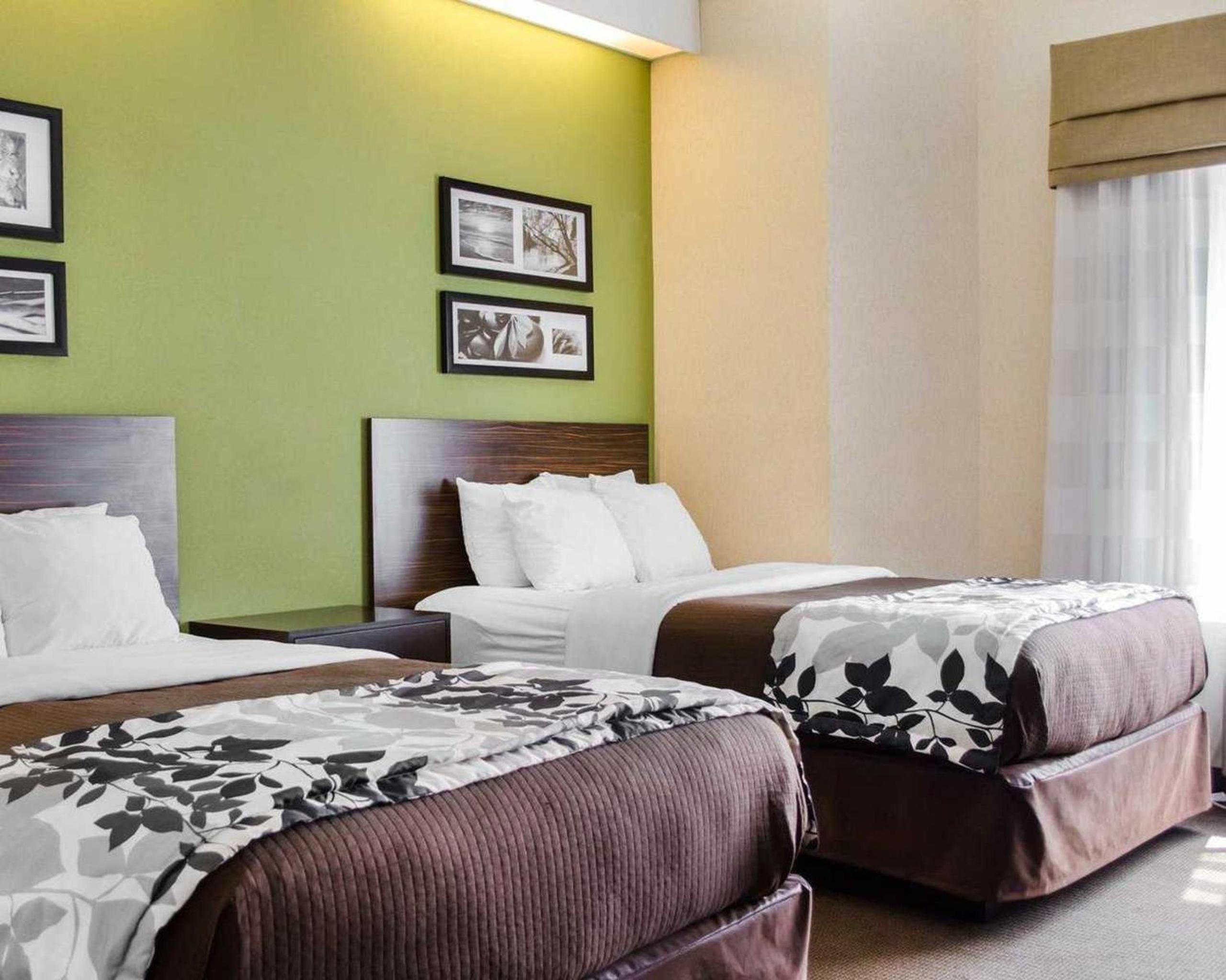 Double Room with Two Double Beds - Non-Smoking - Photo 9