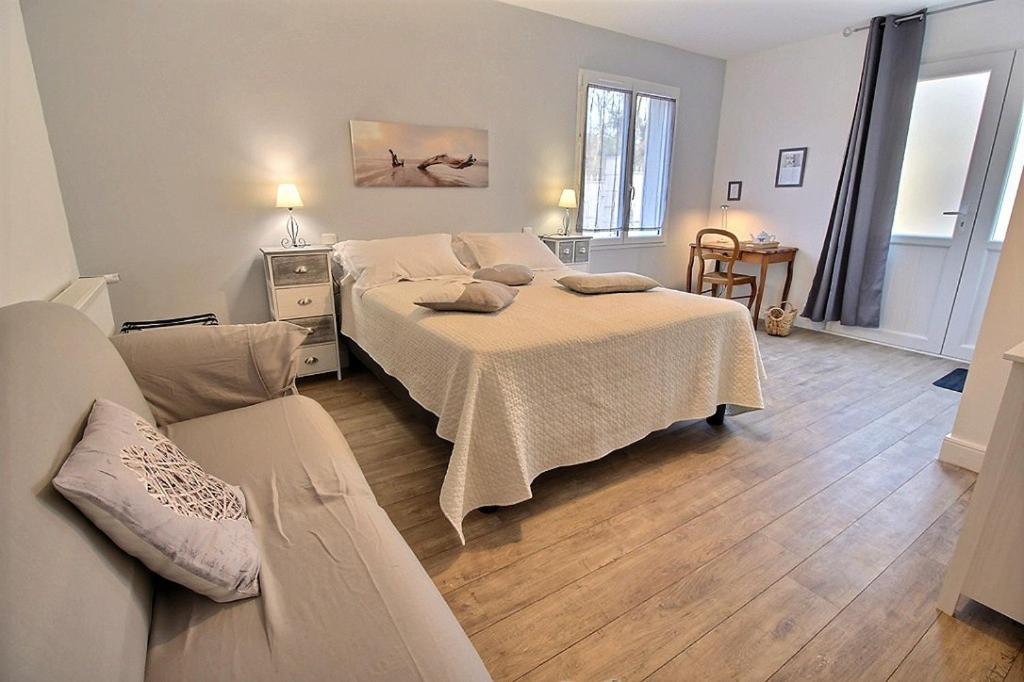 Double Room photo 2