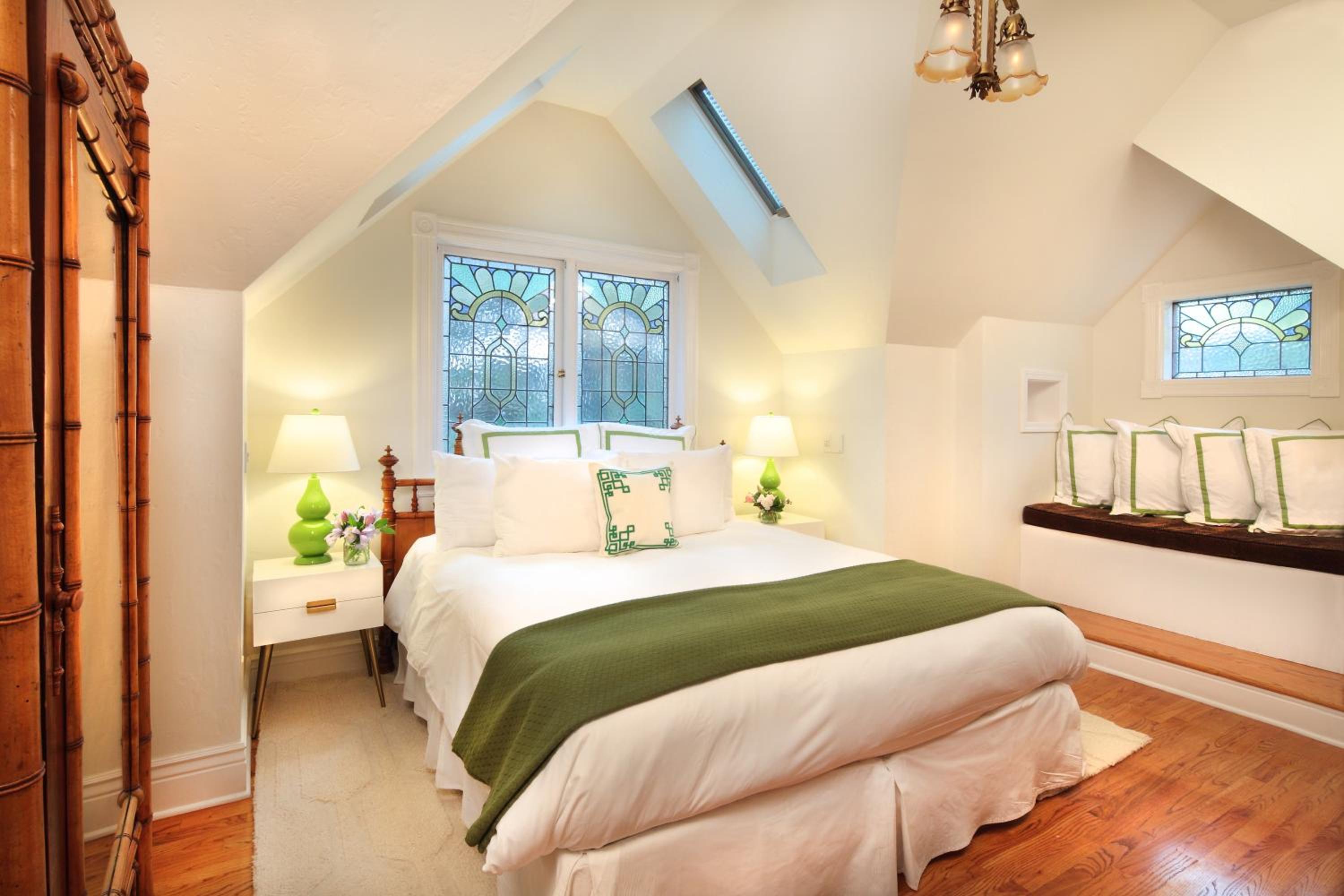 Superior King Room photo 2