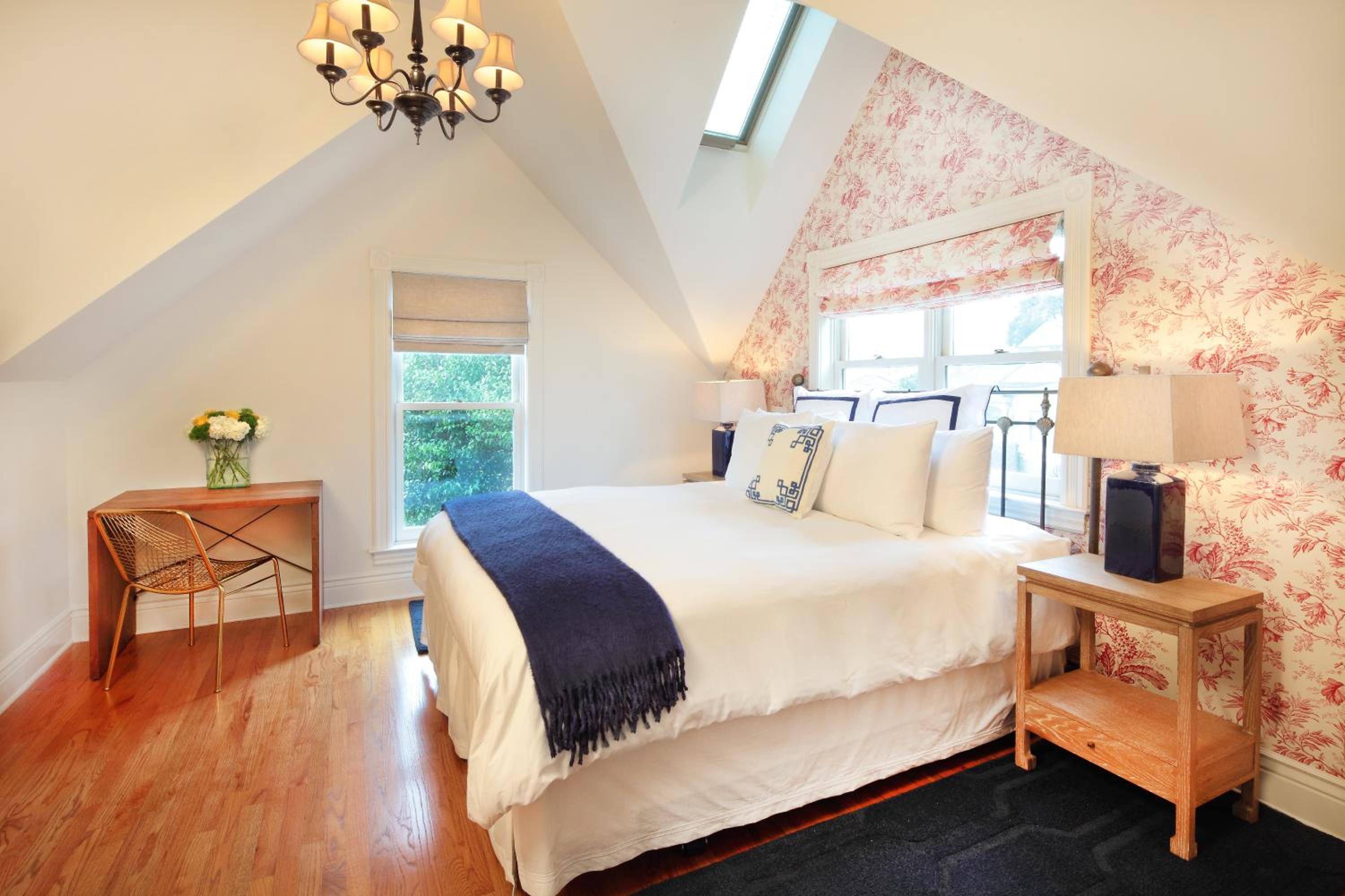 Superior King Room photo 3