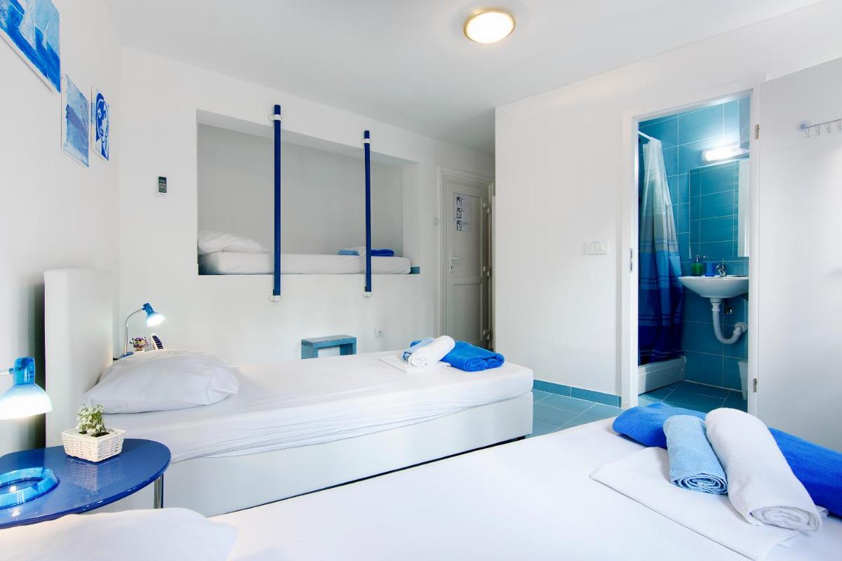 Double or Twin Room with Extra Bed - Photo 3