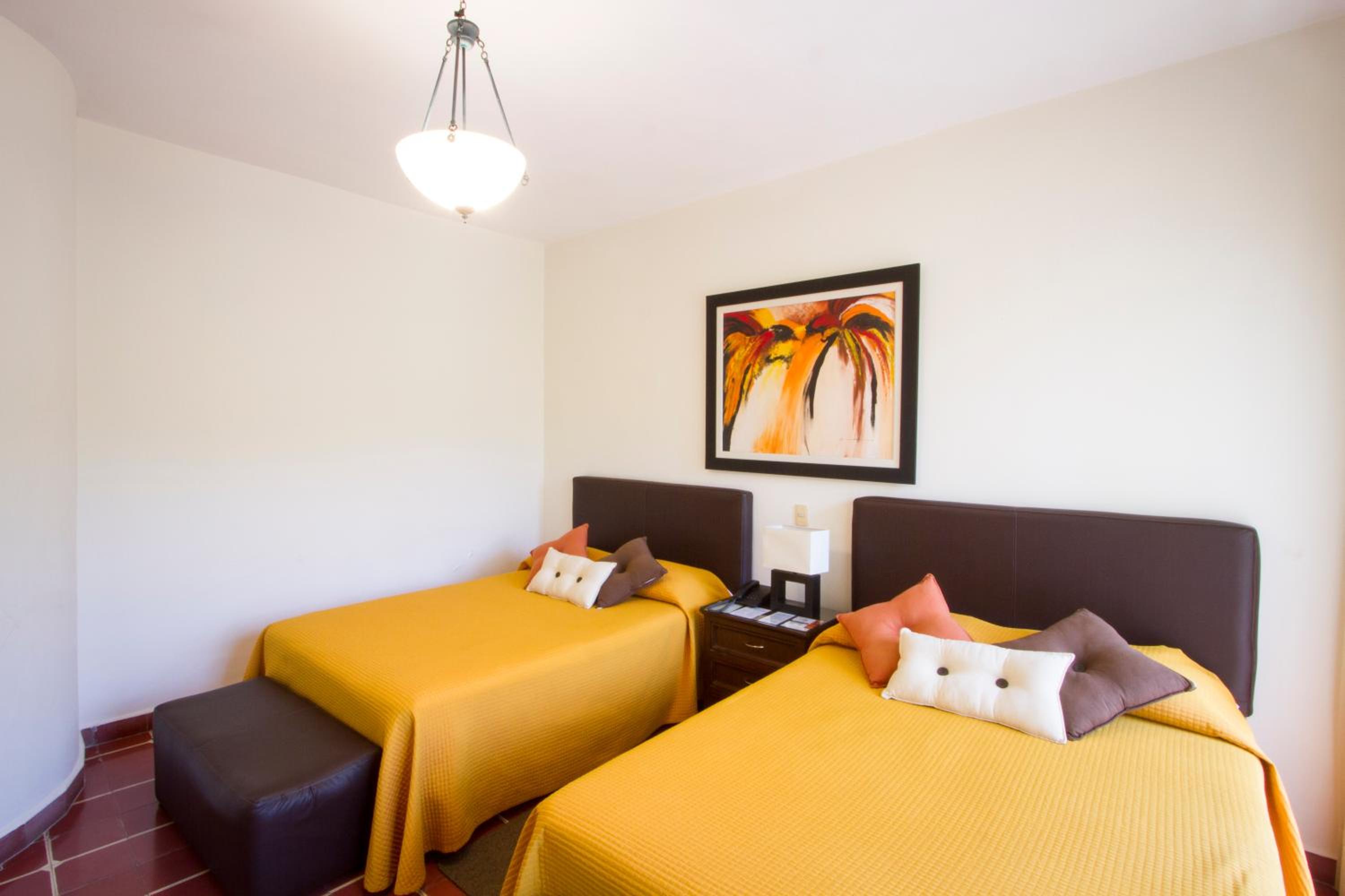 Junior Suite with Garden View photo 1