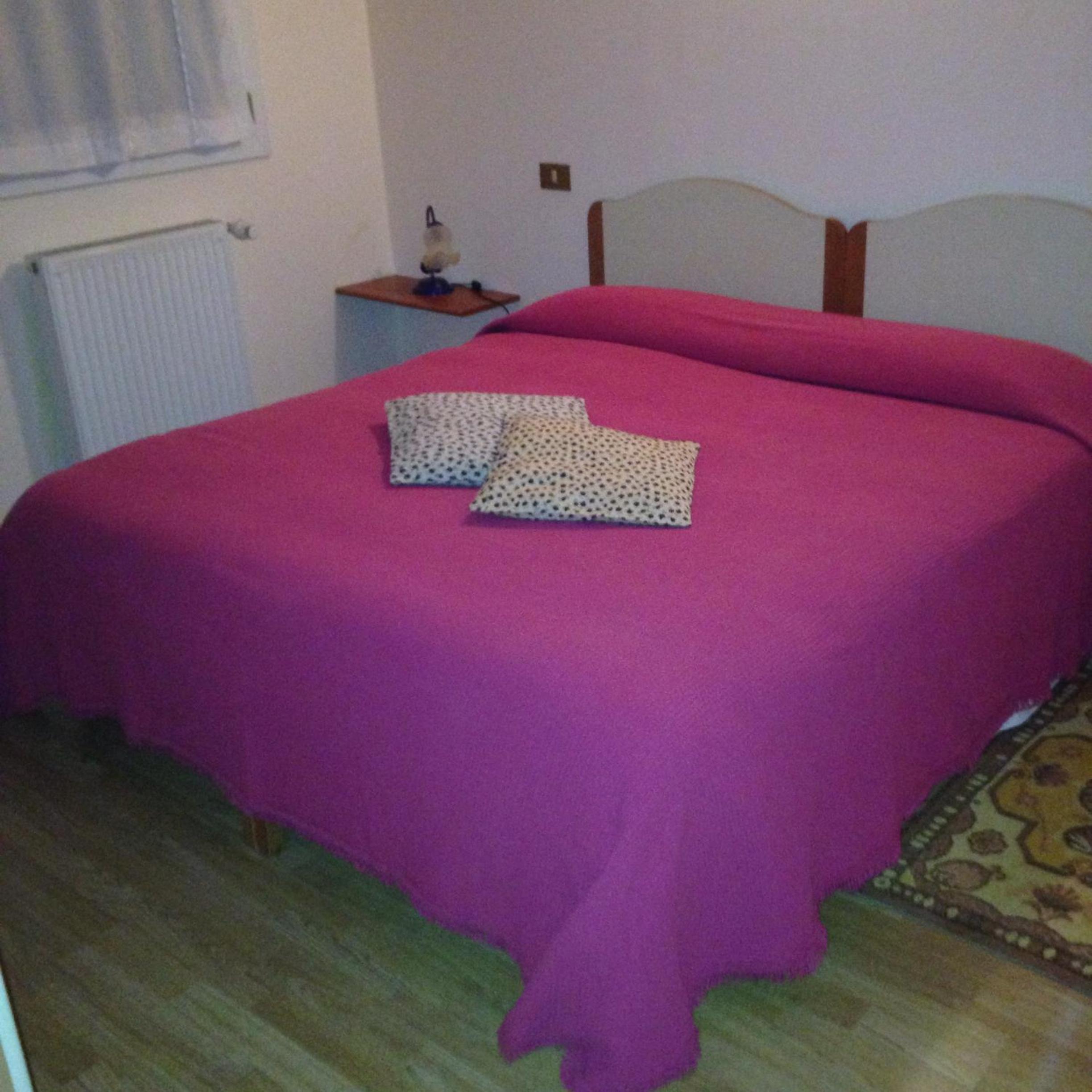 Double or Twin Room - Photo 7