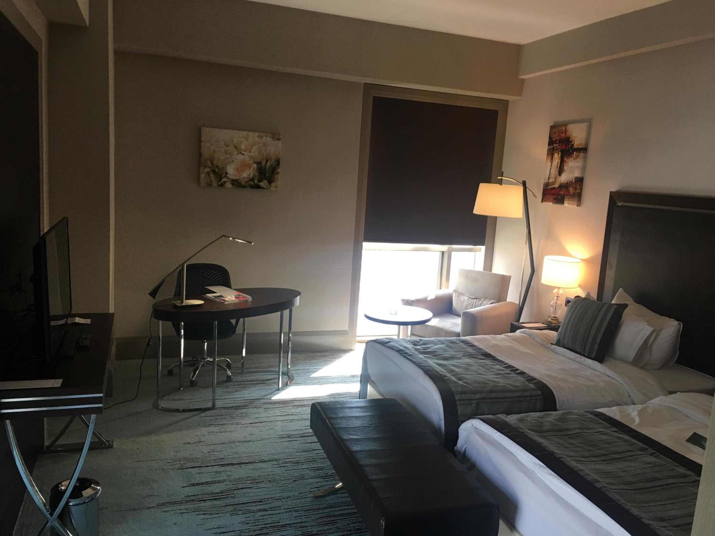 Standard Twin Room - Photo 4