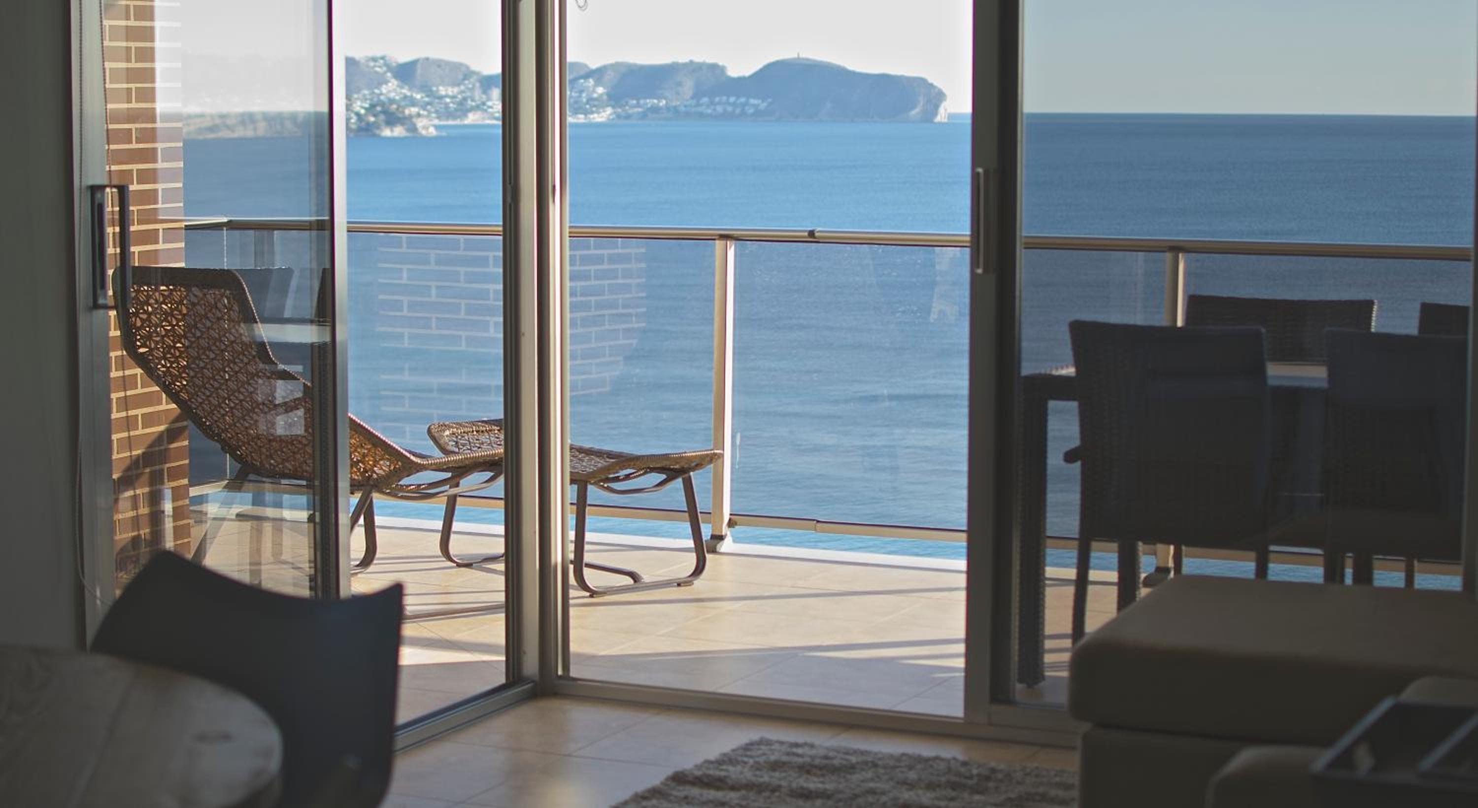 Two-Bedroom Apartment with Sea View 12D