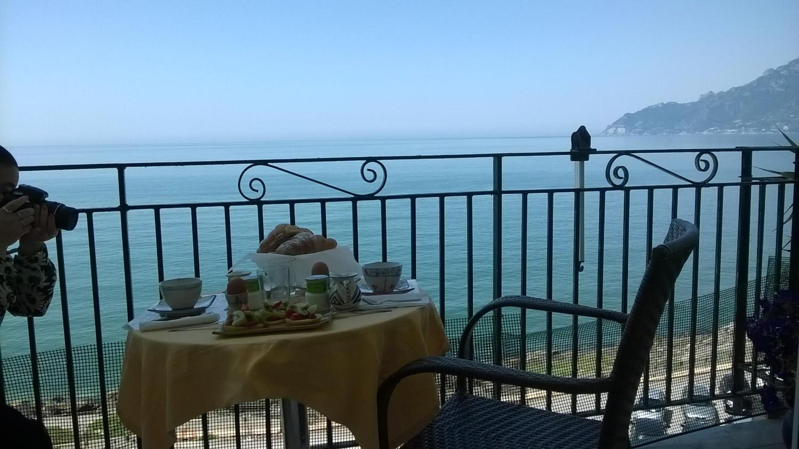 Quadruple Room with Sea View - Photo 2