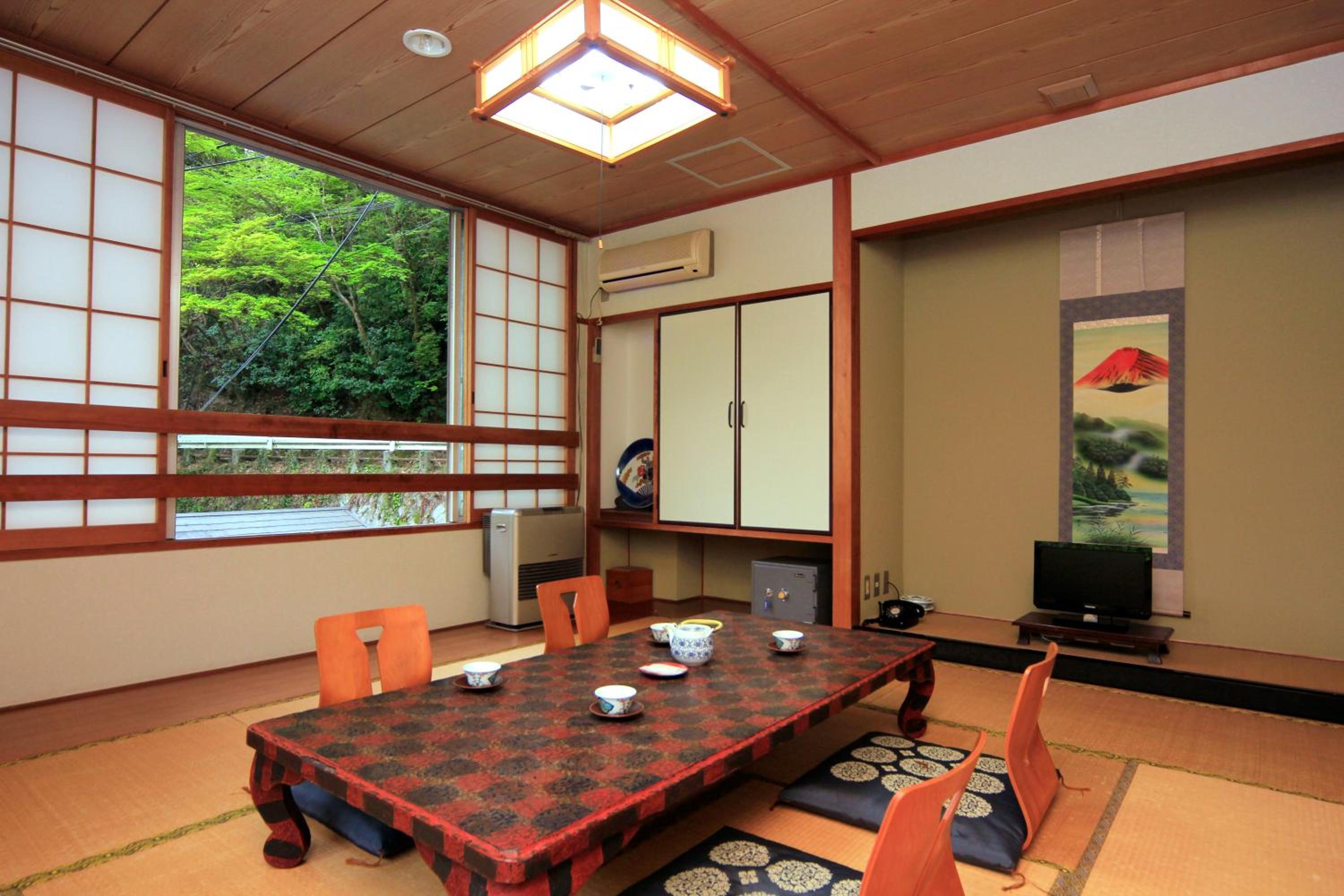 Triple Room With Mountain View