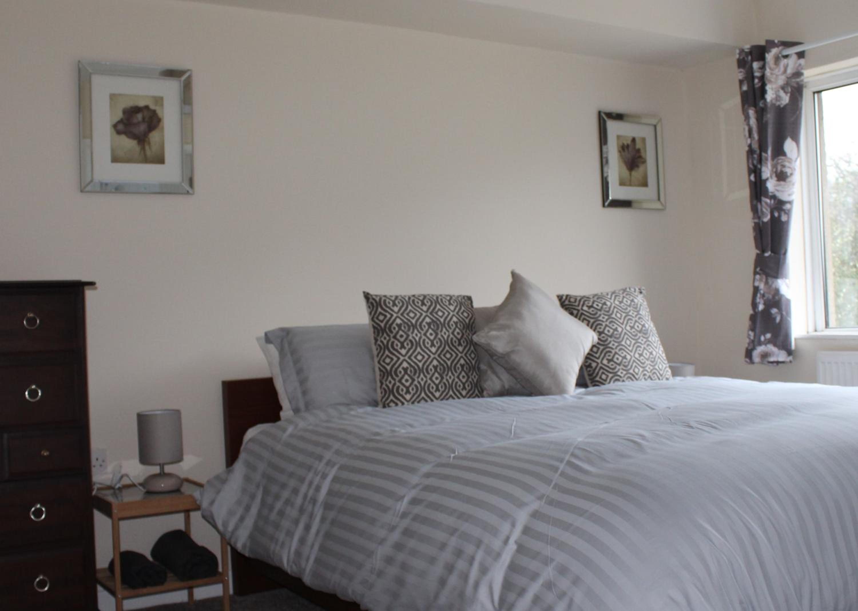Two-Bedroom House photo 1