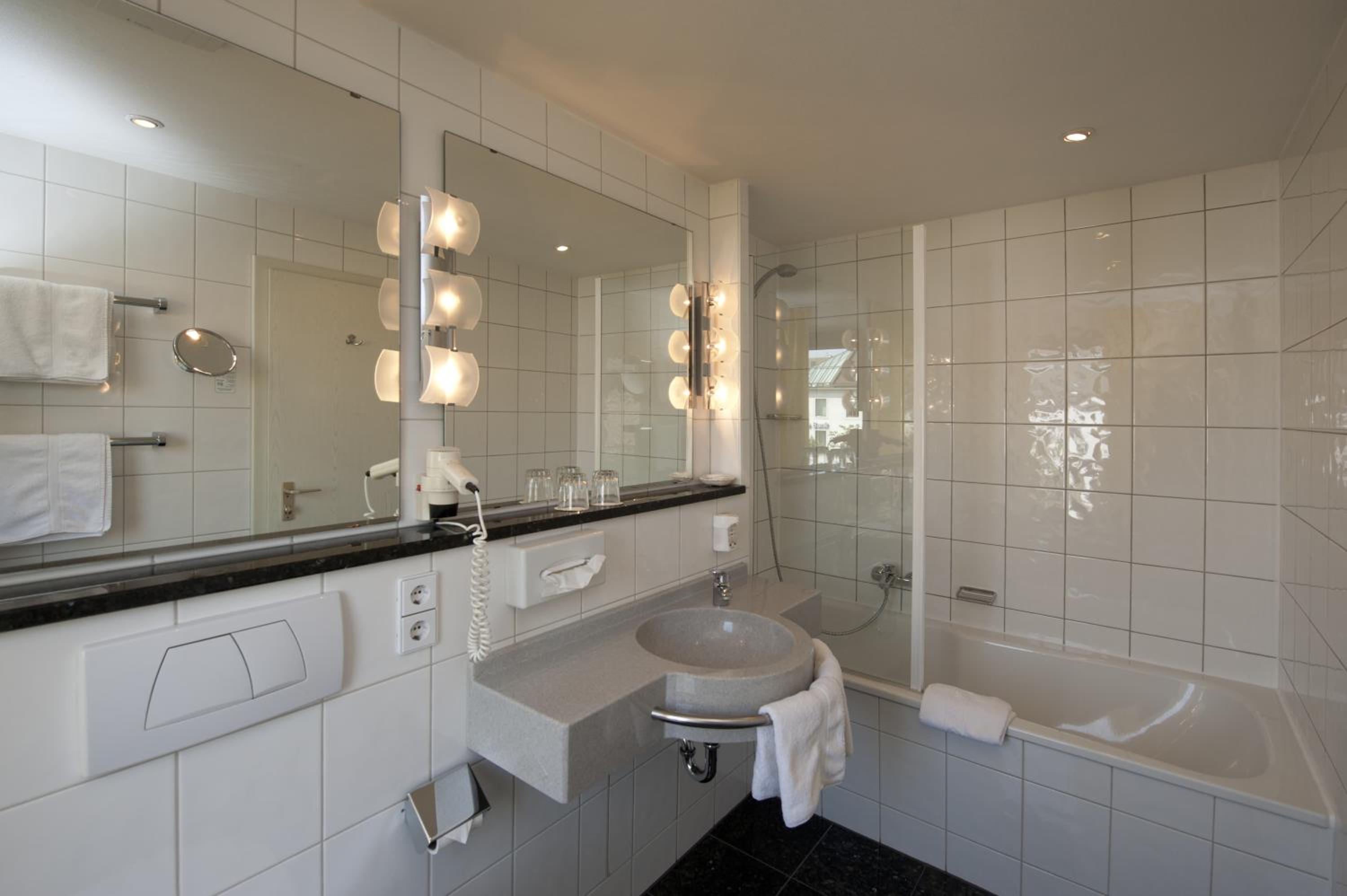 Triple Room - Photo 6