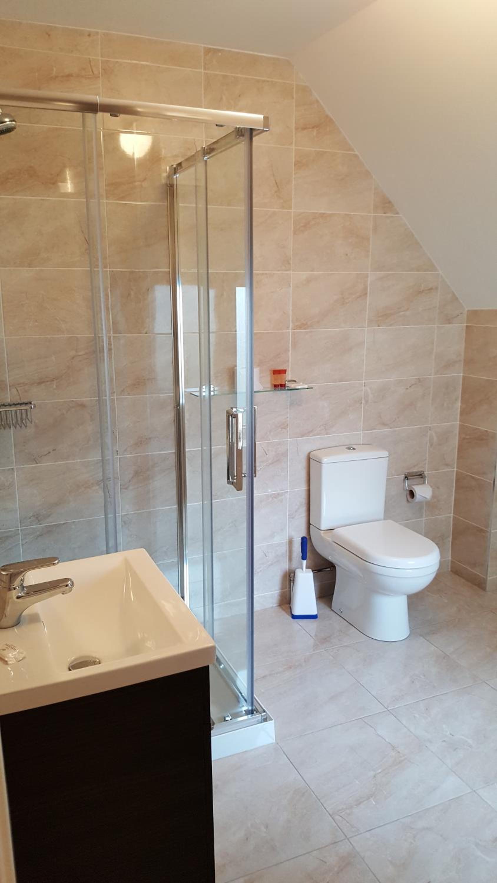 Apartment - Split Level - Photo 16