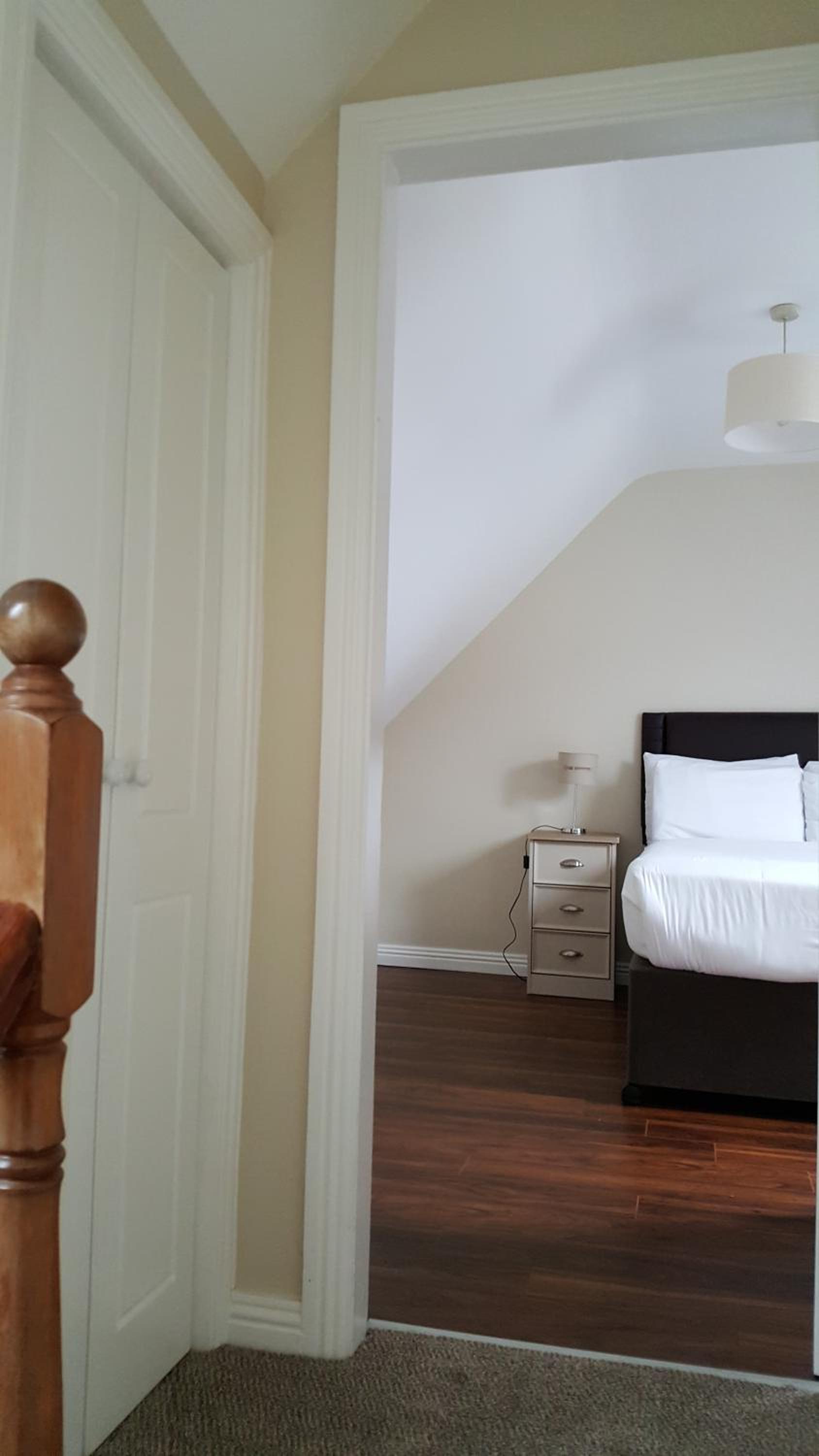 Apartment - Split Level - Photo 18