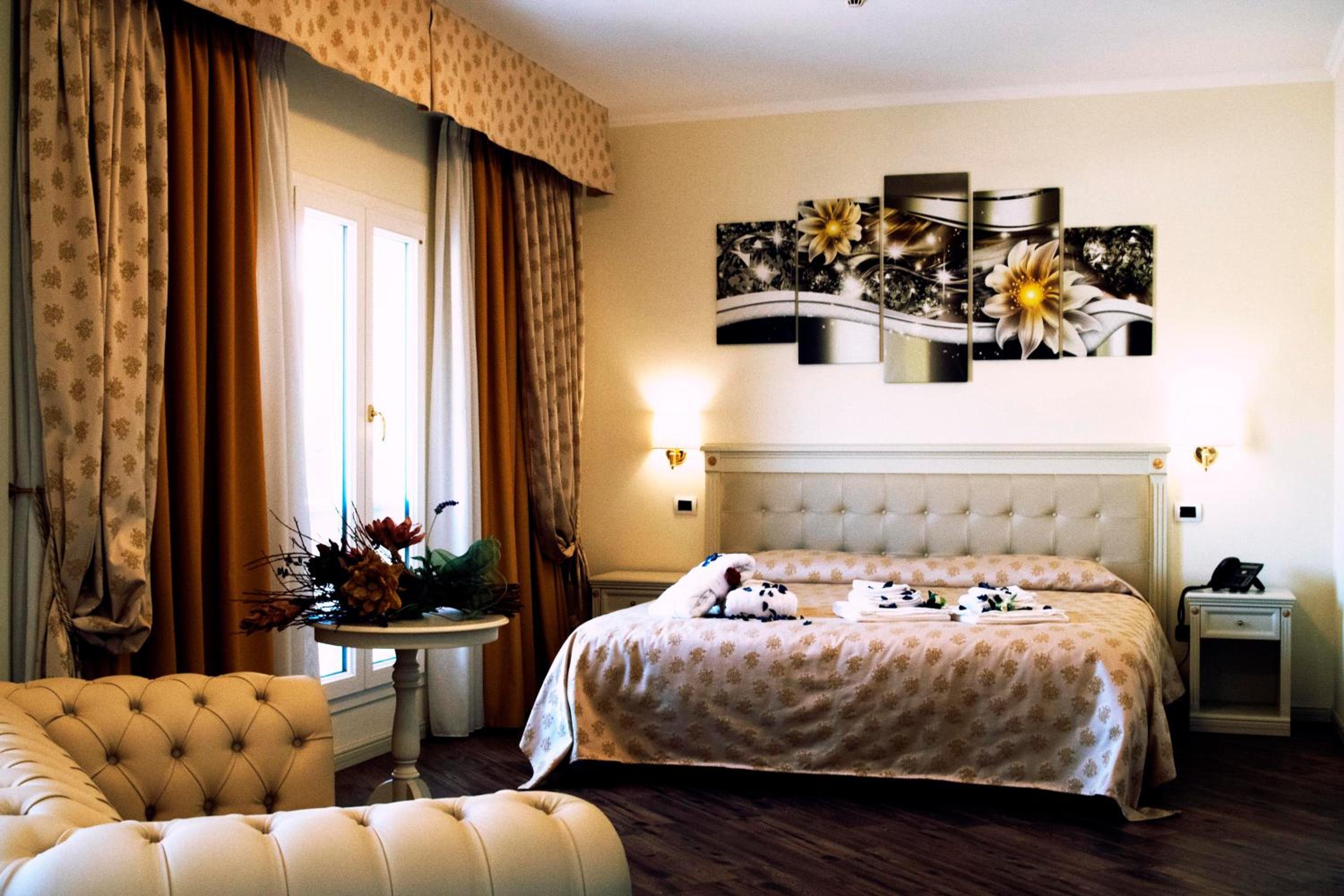Superior Suite photo 2