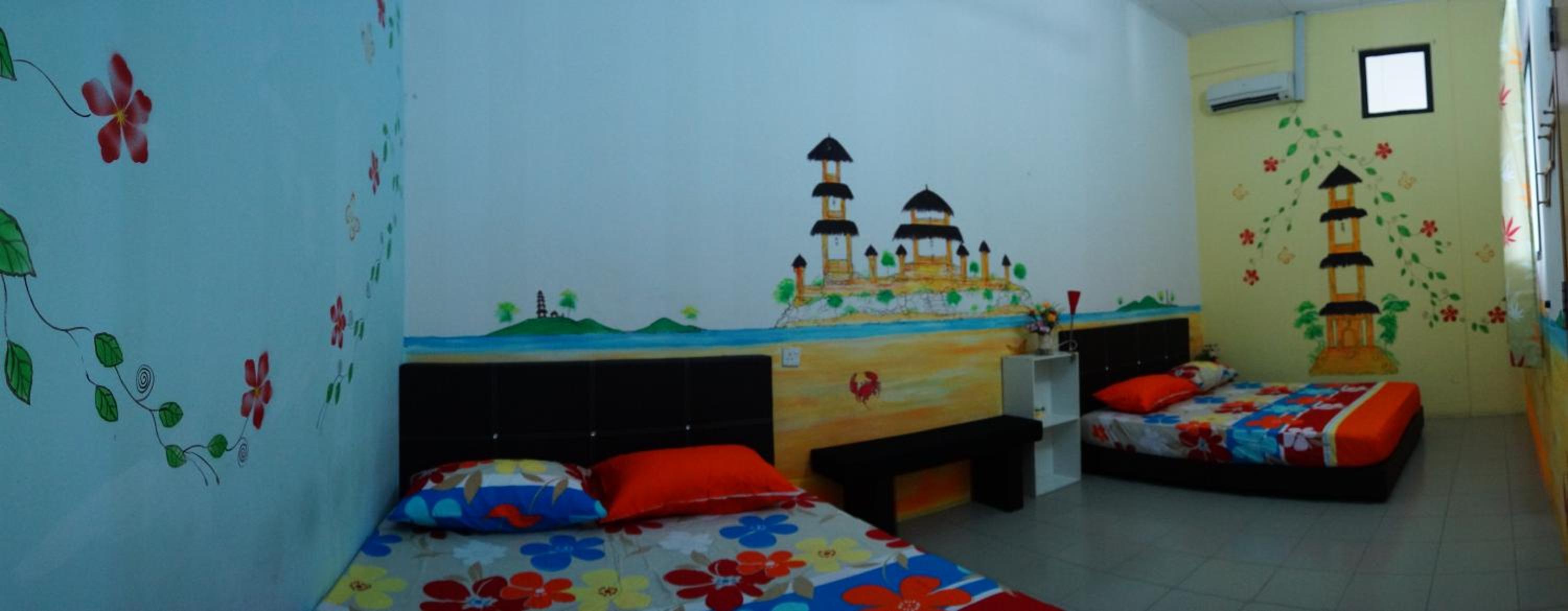Quadruple Room with Shared Bathroom