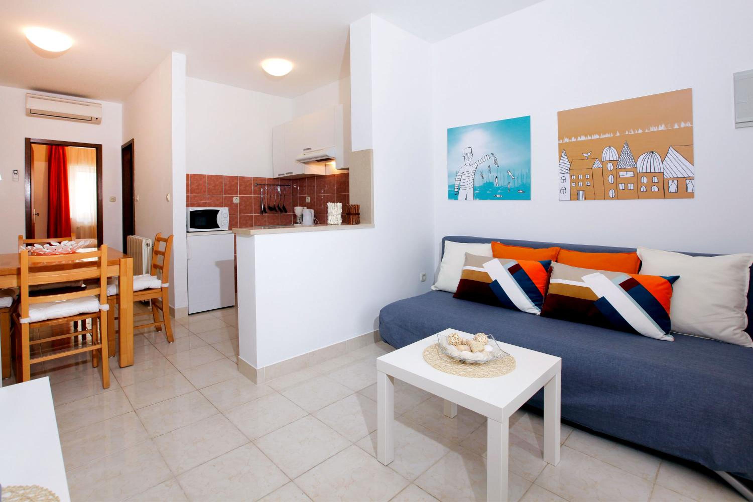 One-Bedroom Apartment with Garden View photo 3