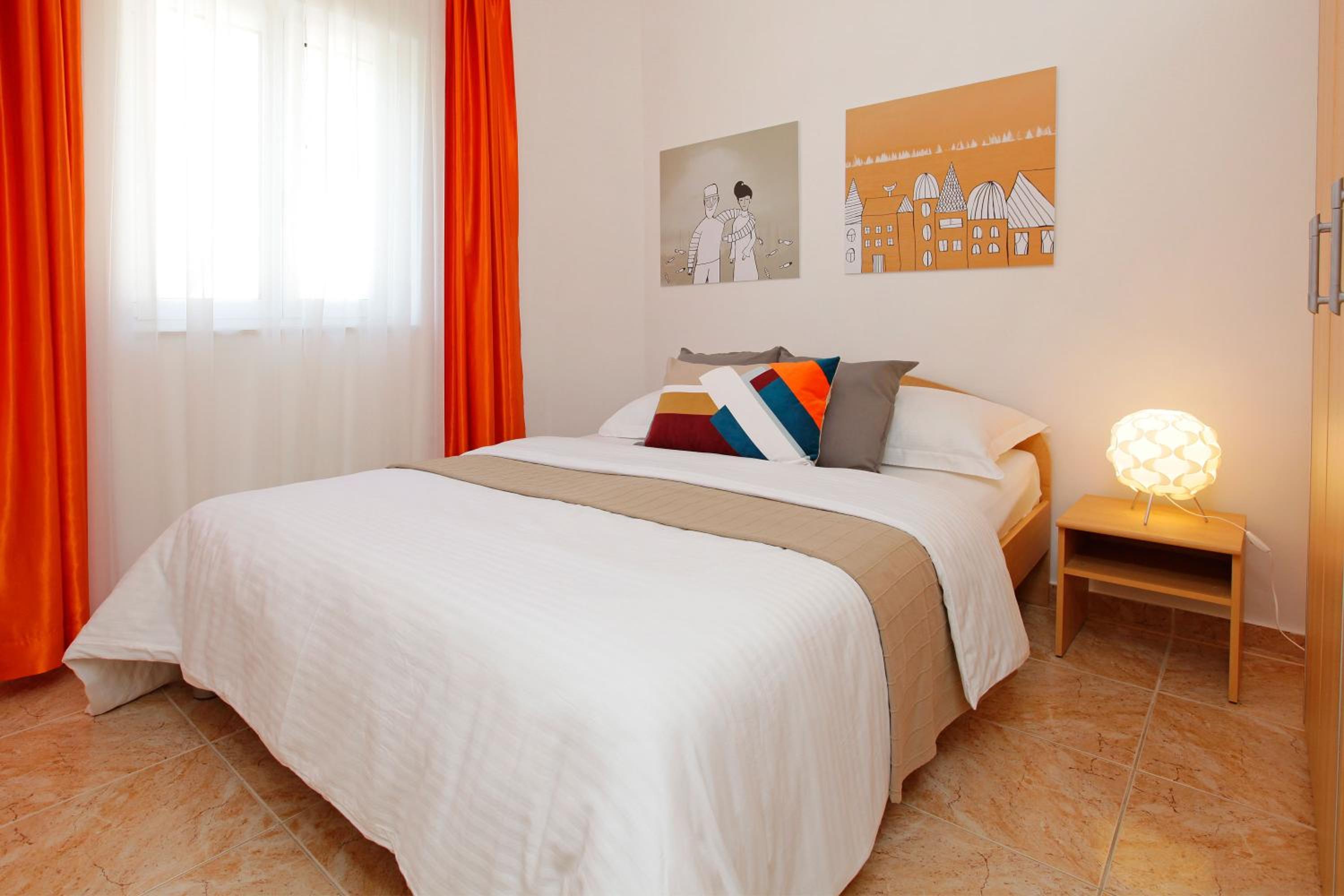 Two-Bedroom Apartment with Balcony photo 3