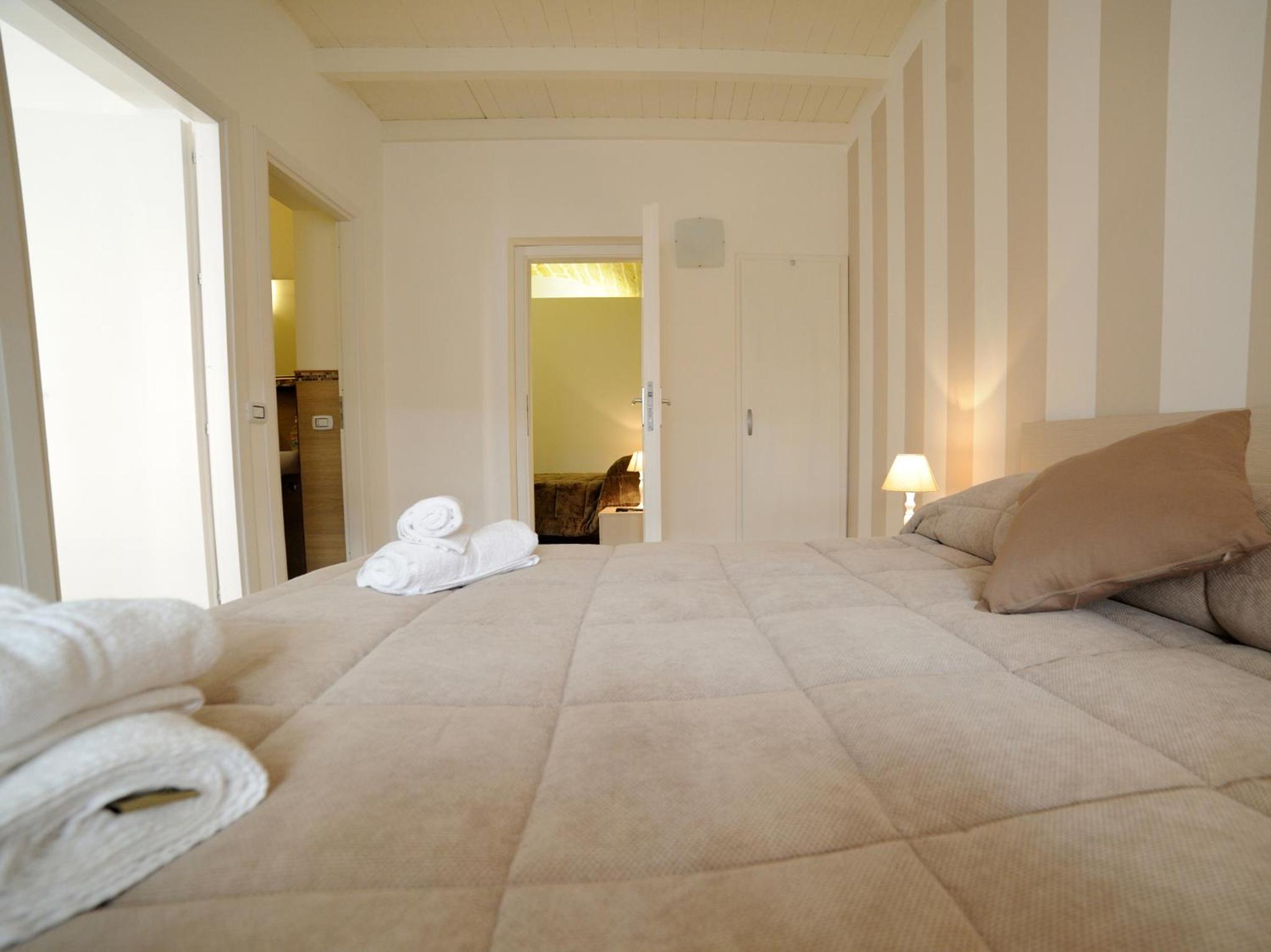 Studio Apartment - Photo 56