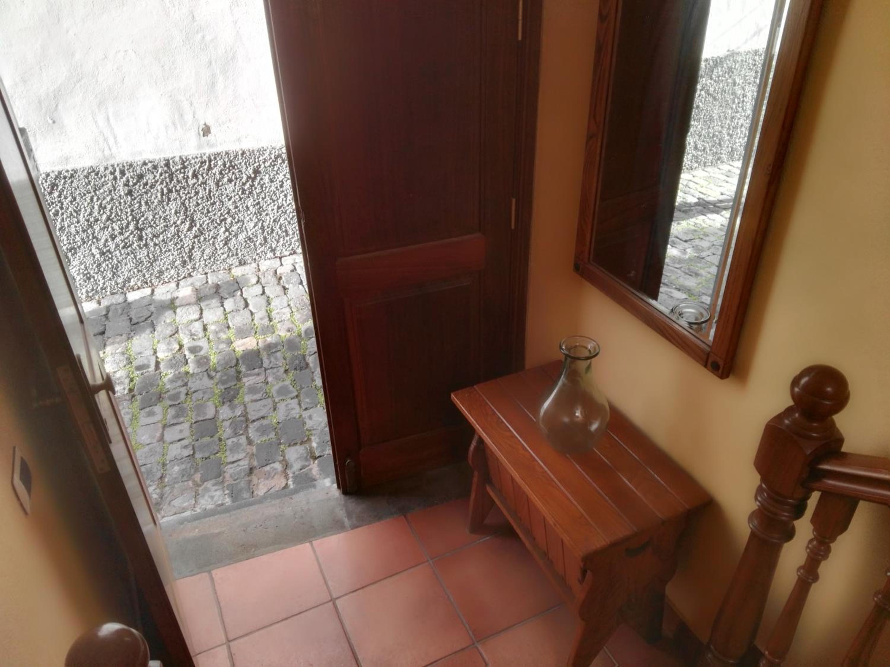 Casa adosada de tres habitaciones