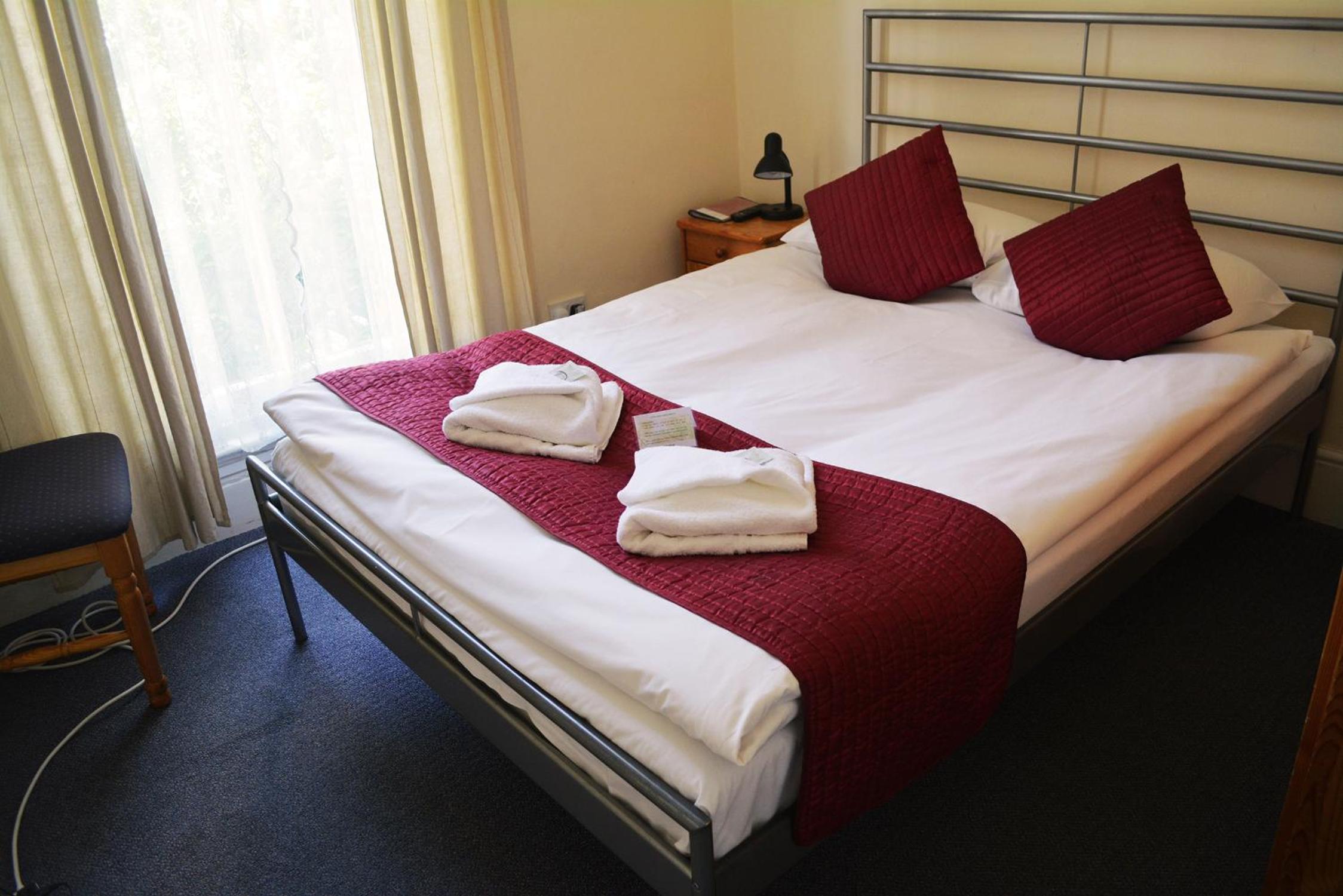 Double Room with Shared Bathroom photo 1